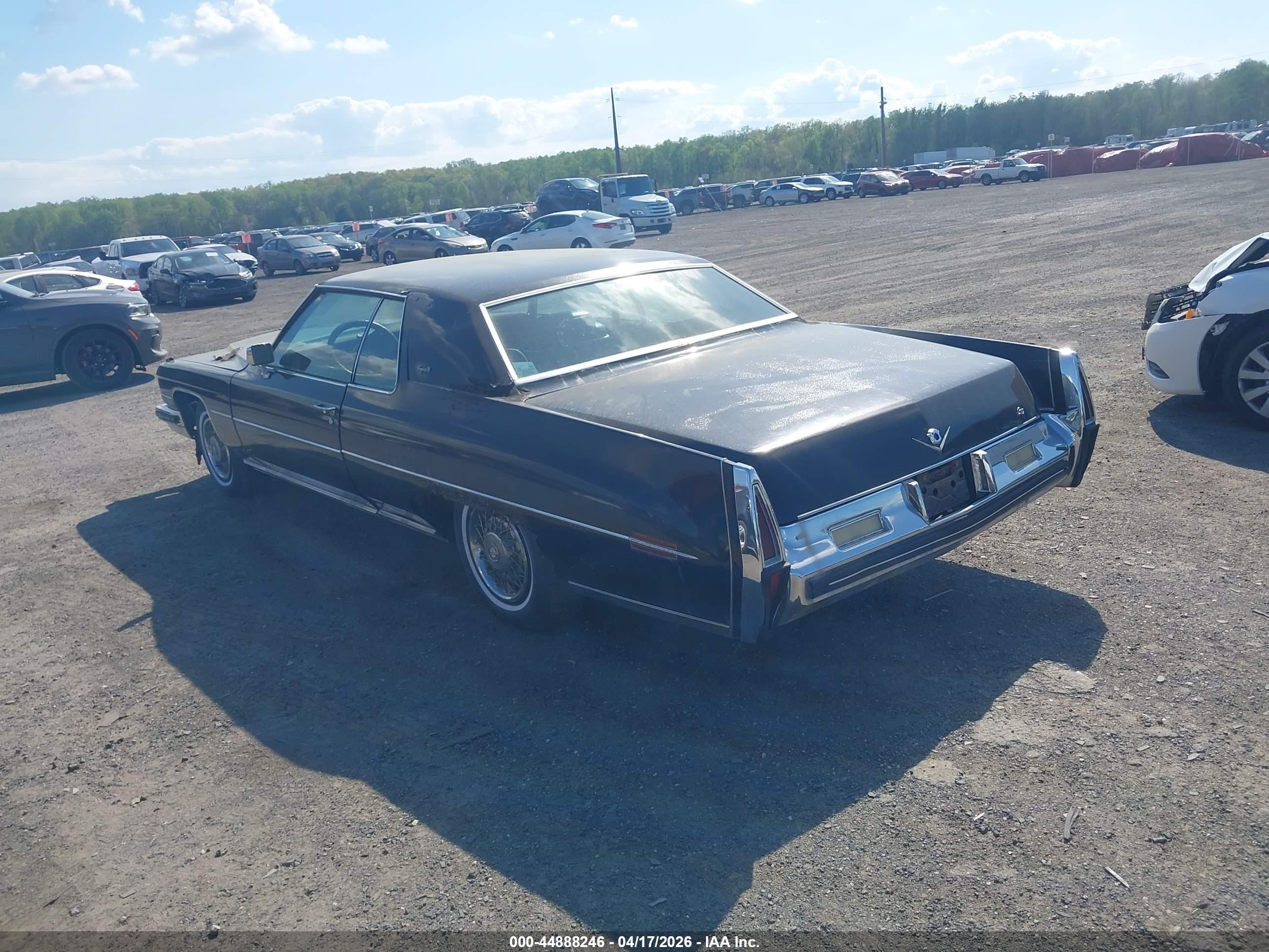 CADILLAC DEVILLE image 3