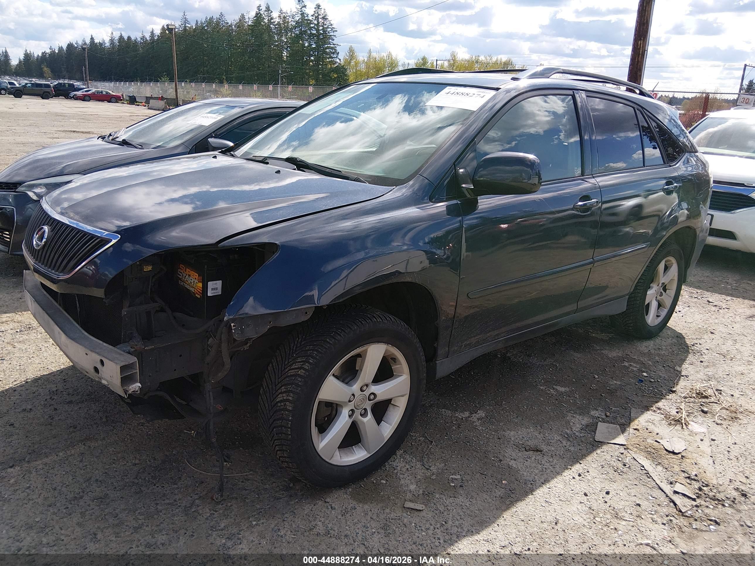 LEXUS RX image 2