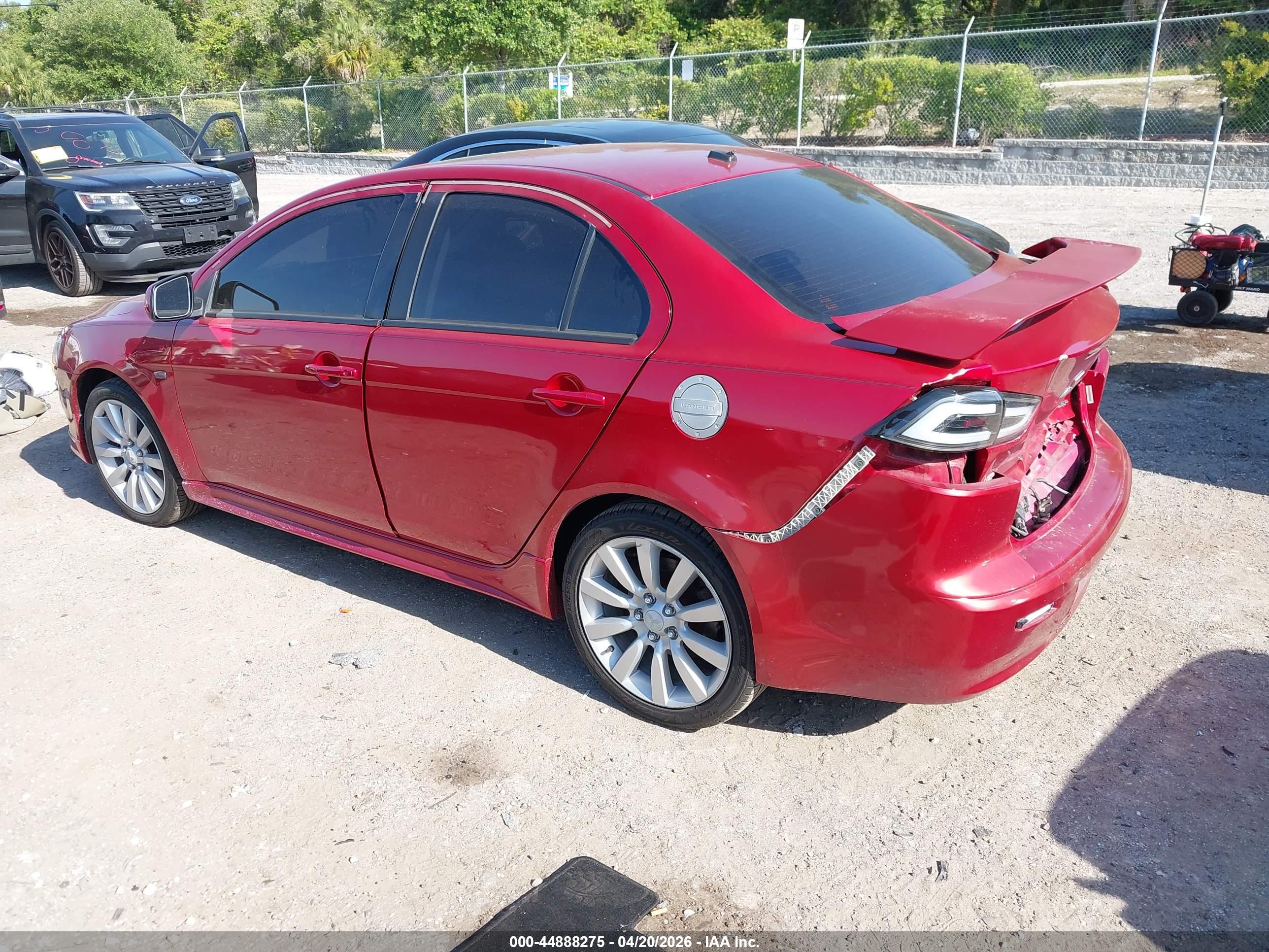 MITSUBISHI LANCER image 3