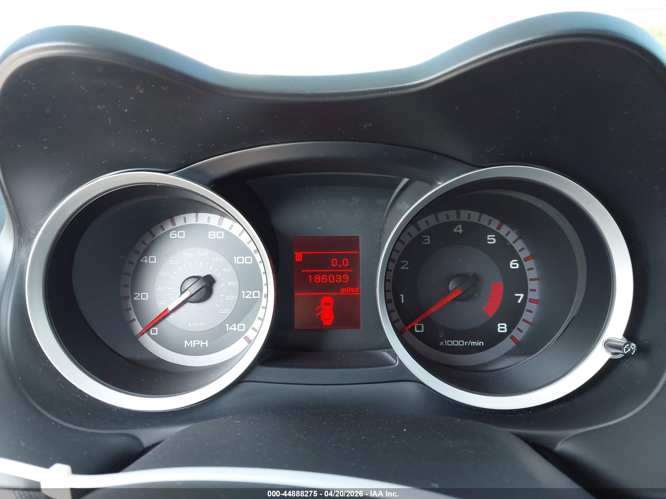 MITSUBISHI LANCER image 7
