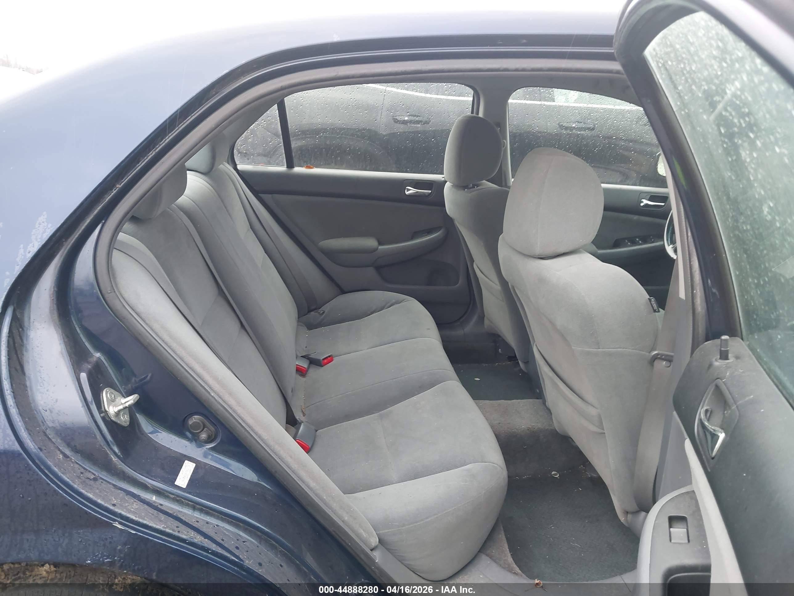 HONDA ACCORD image 8