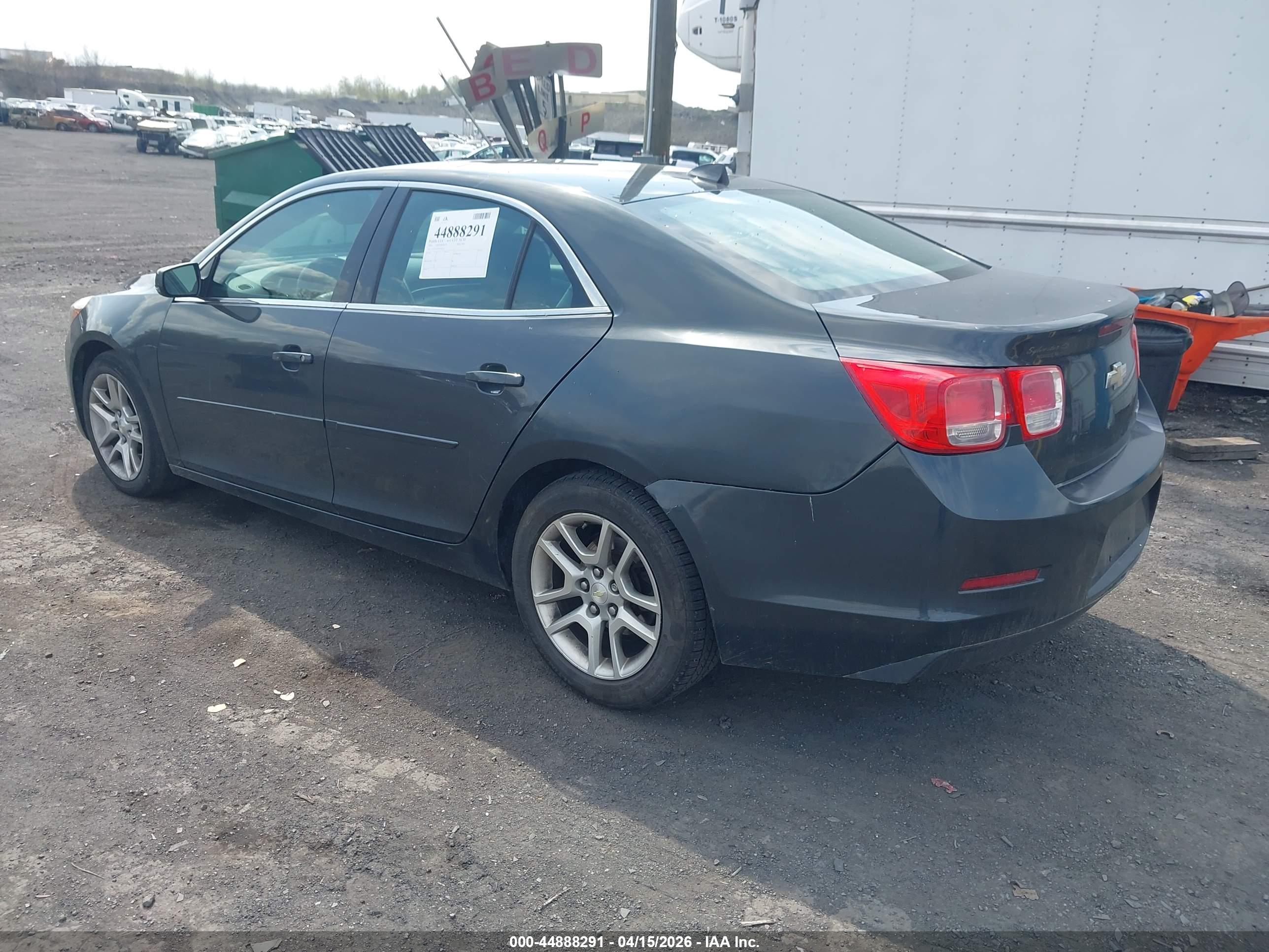 CHEVROLET MALIBU image 3
