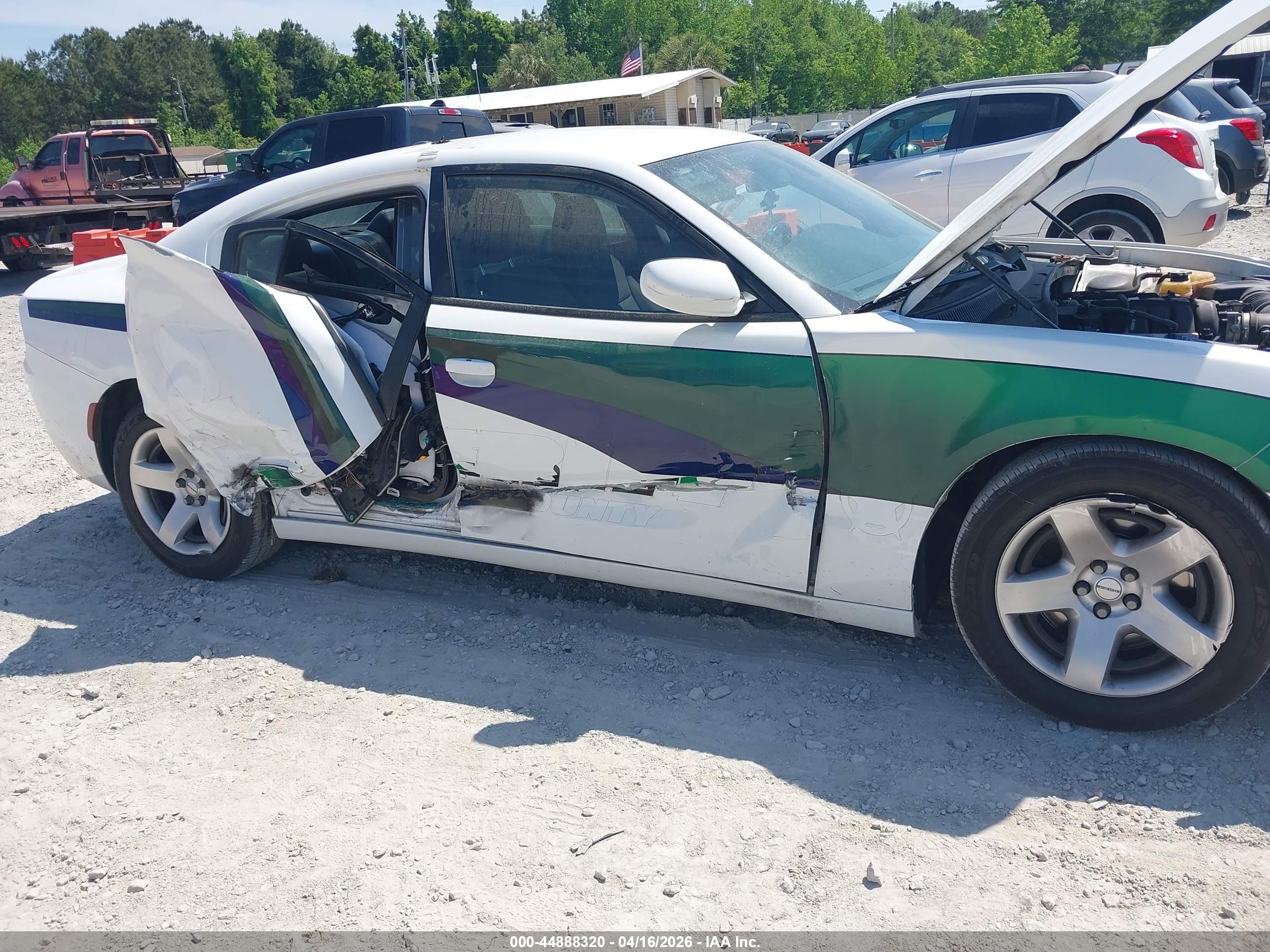 DODGE CHARGER image 6
