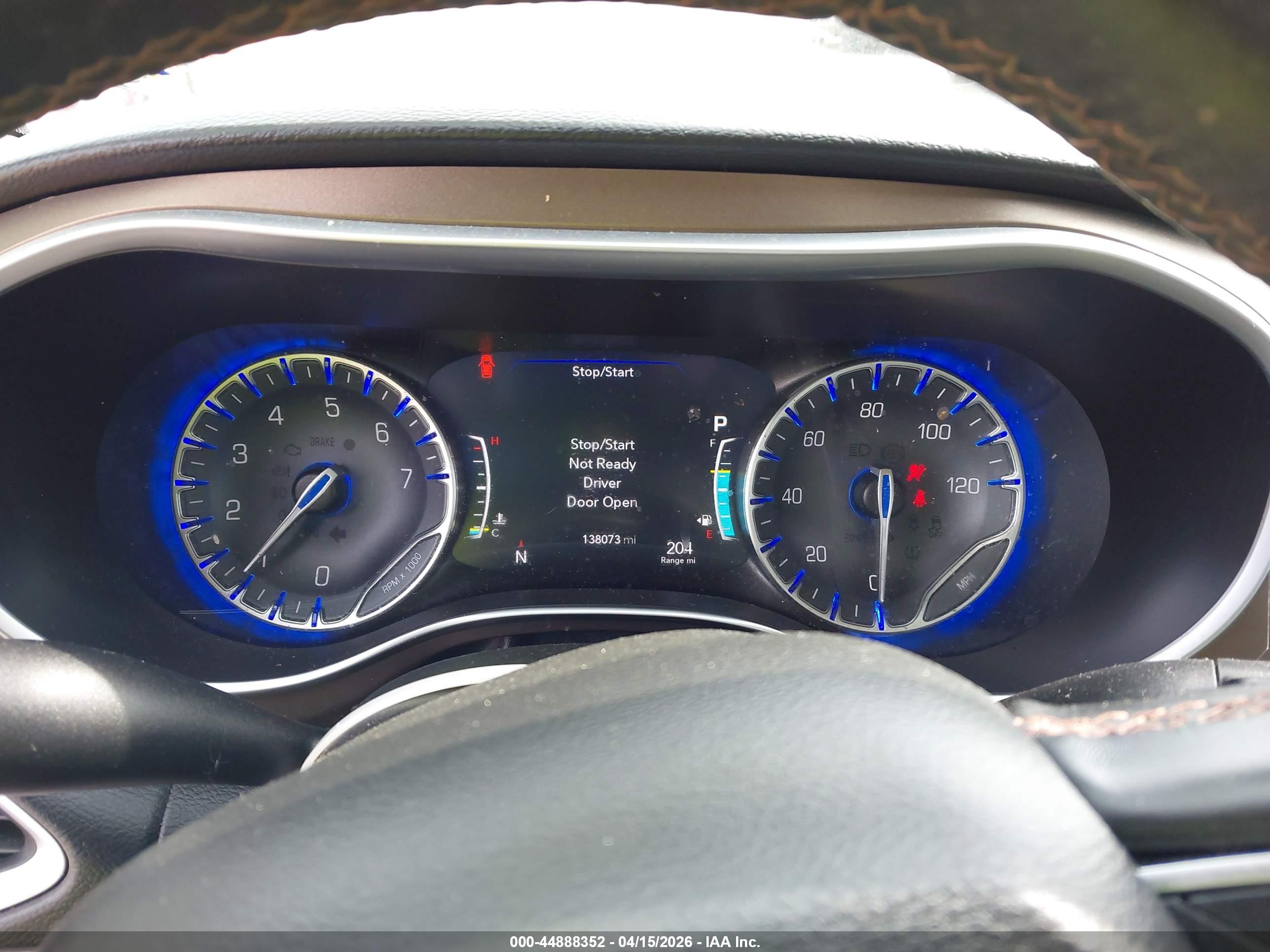 CHRYSLER PACIFICA image 7