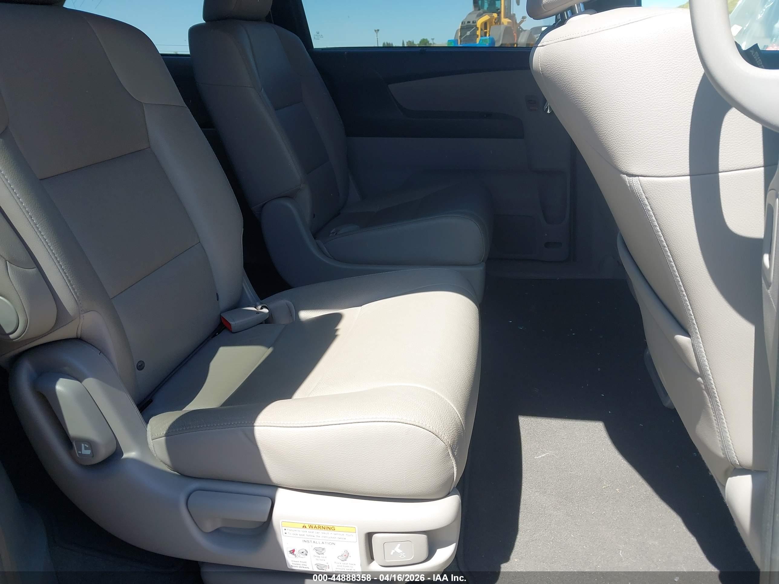 HONDA ODYSSEY image 8