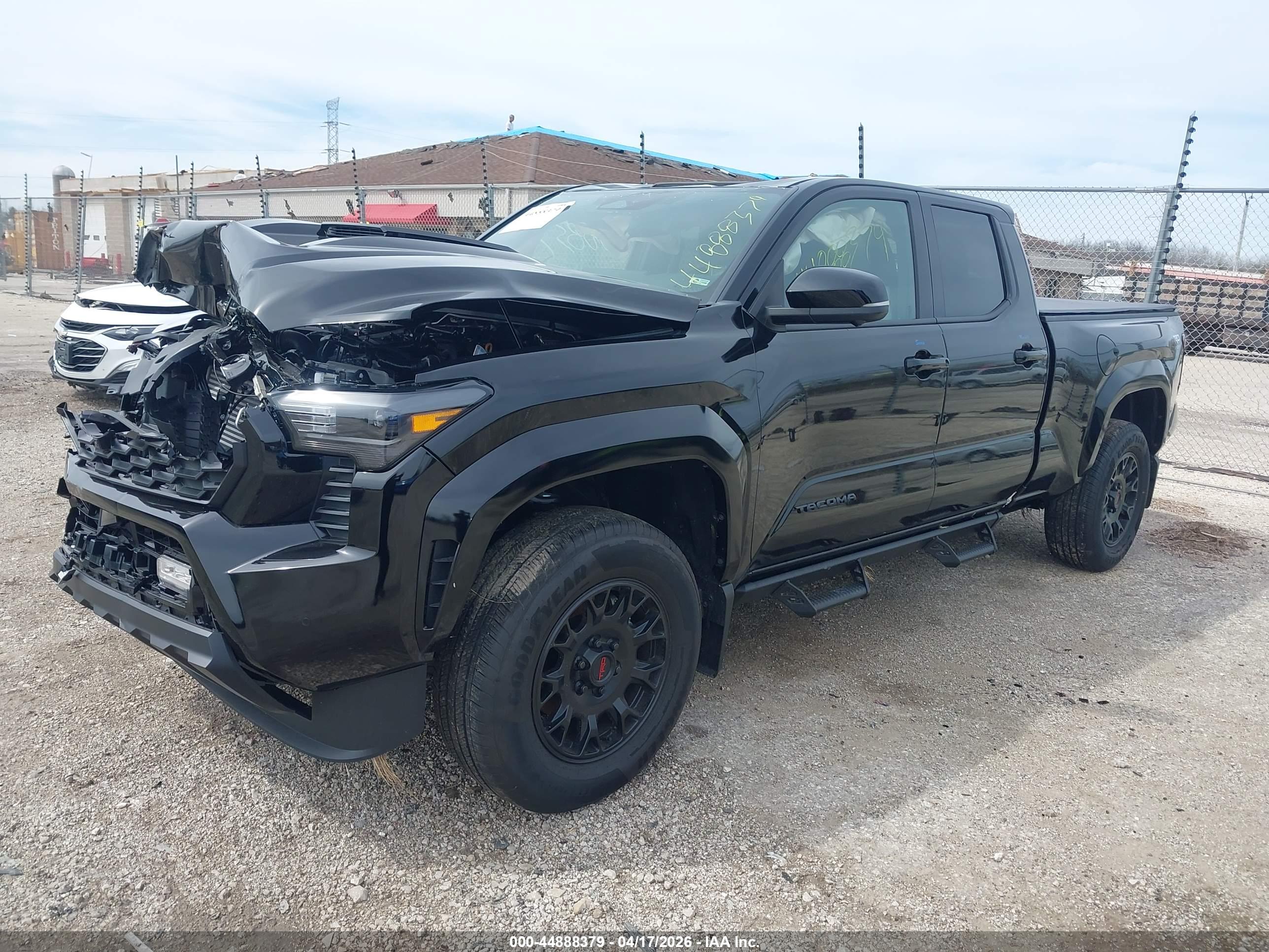 TOYOTA TACOMA image 2