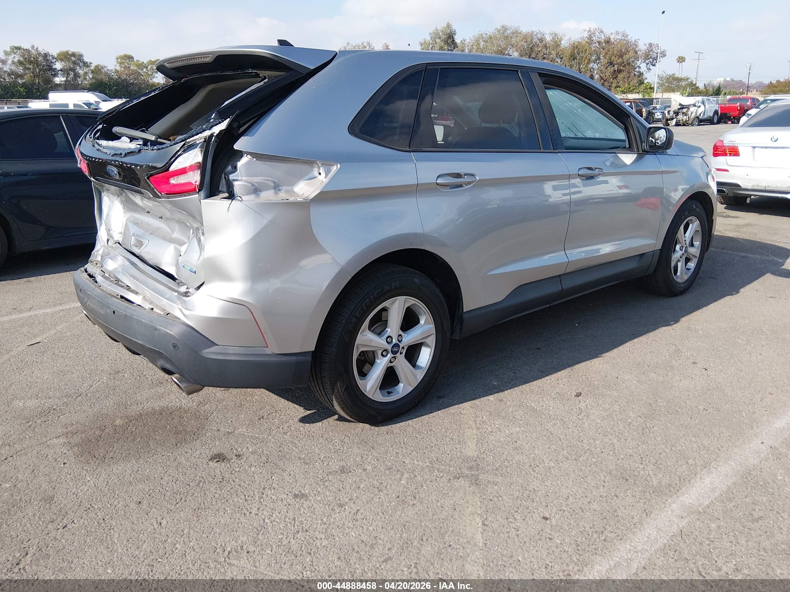FORD EDGE image 4