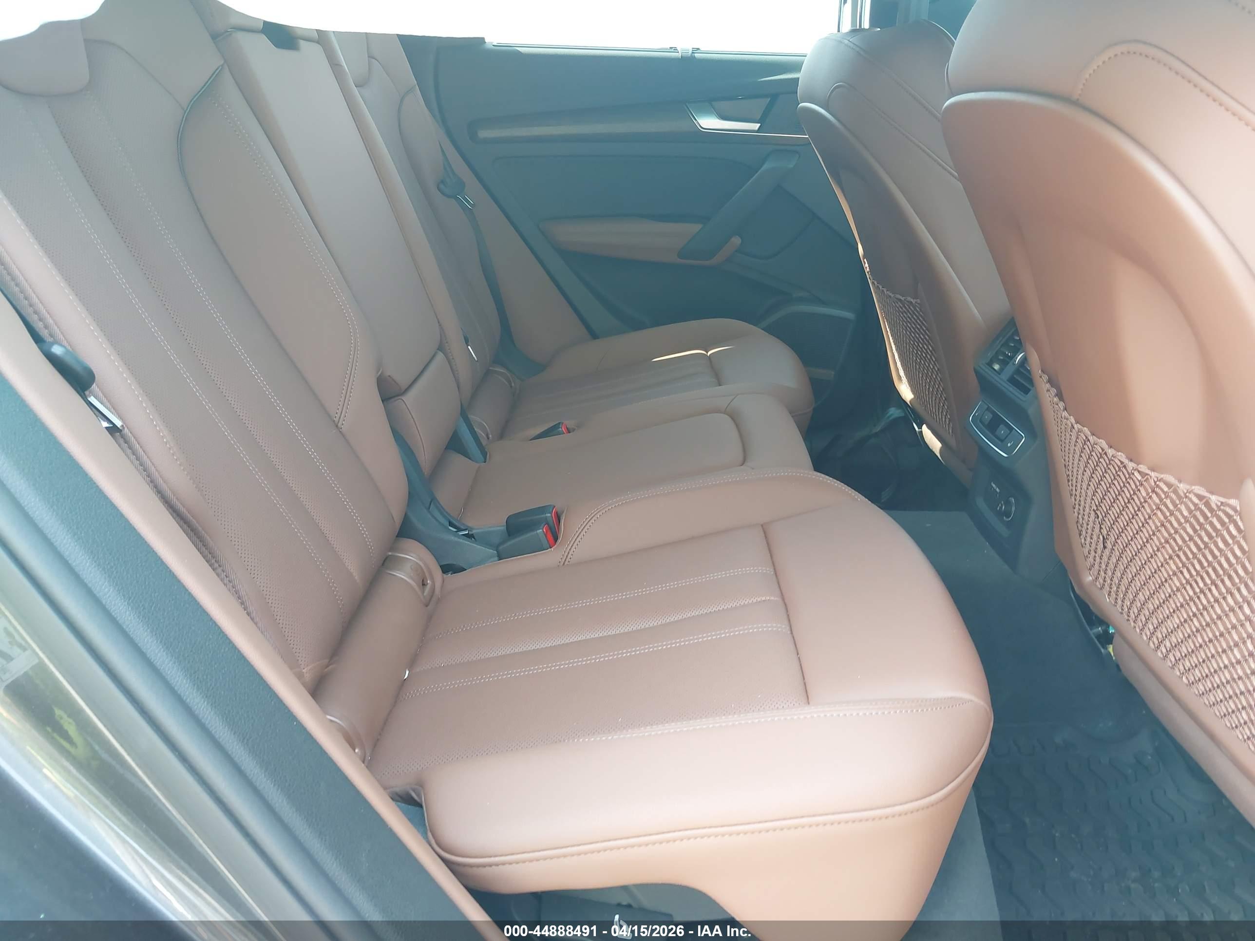 AUDI Q5 image 8