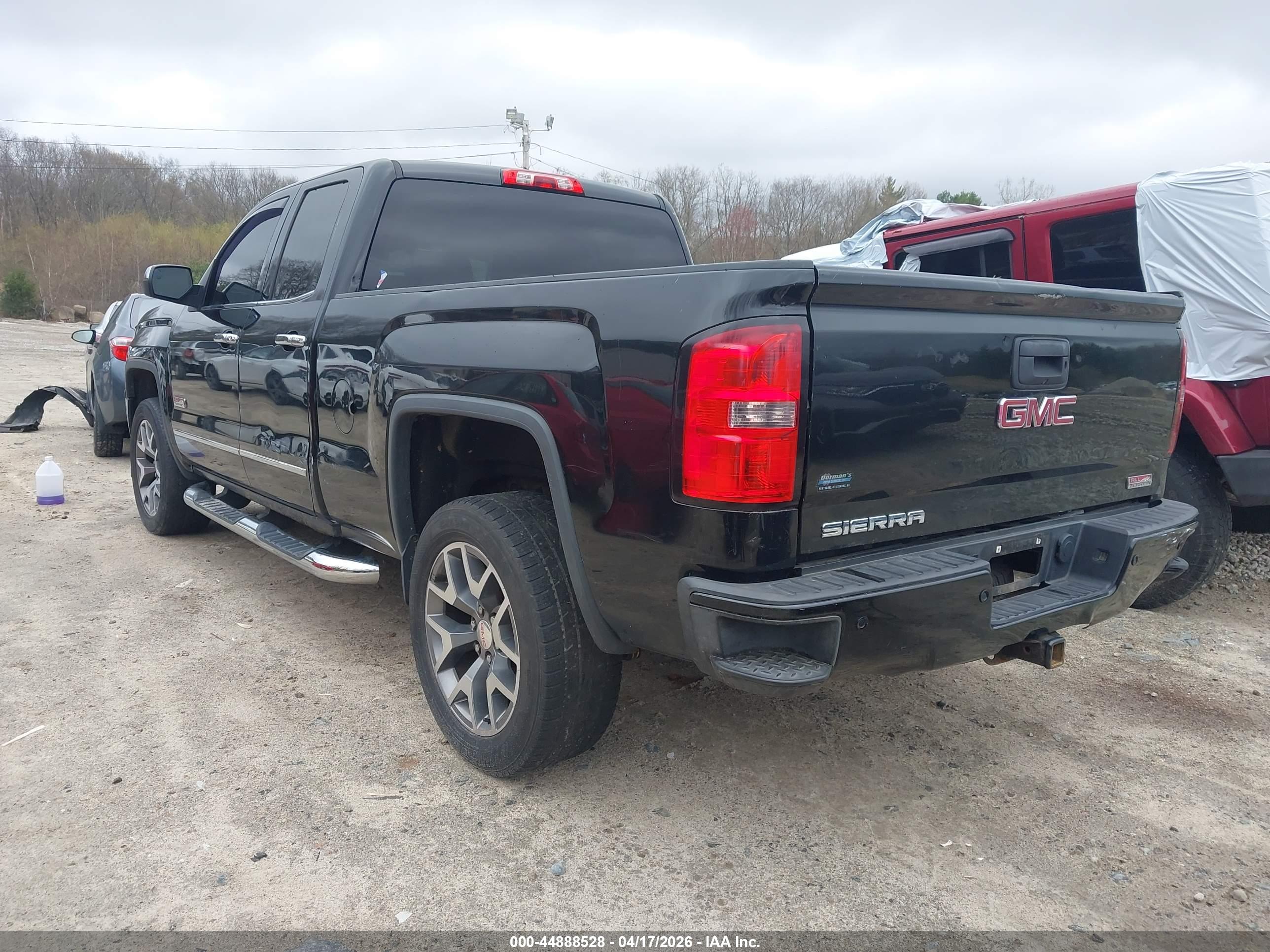 GMC SIERRA image 3