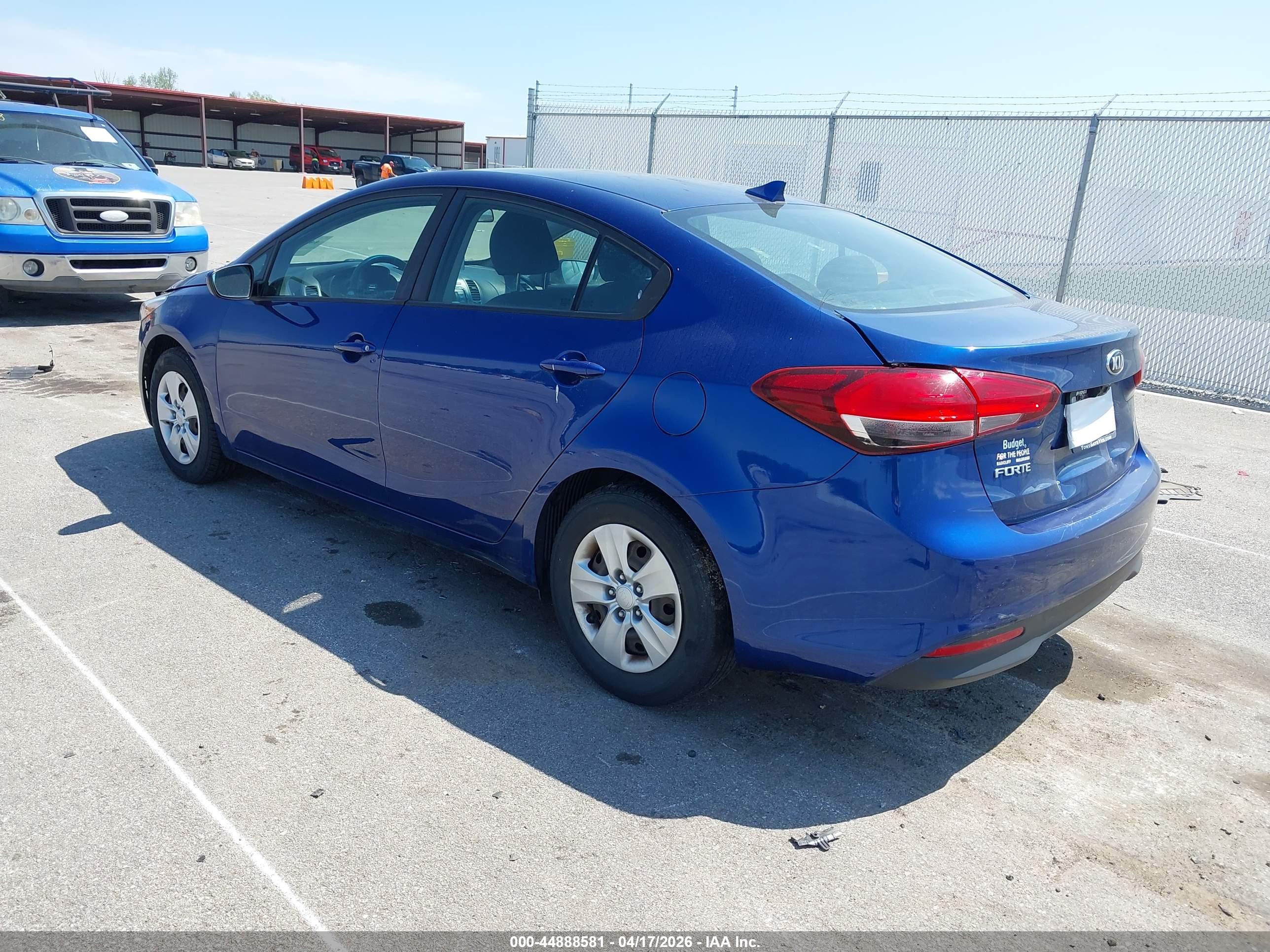 KIA FORTE image 3