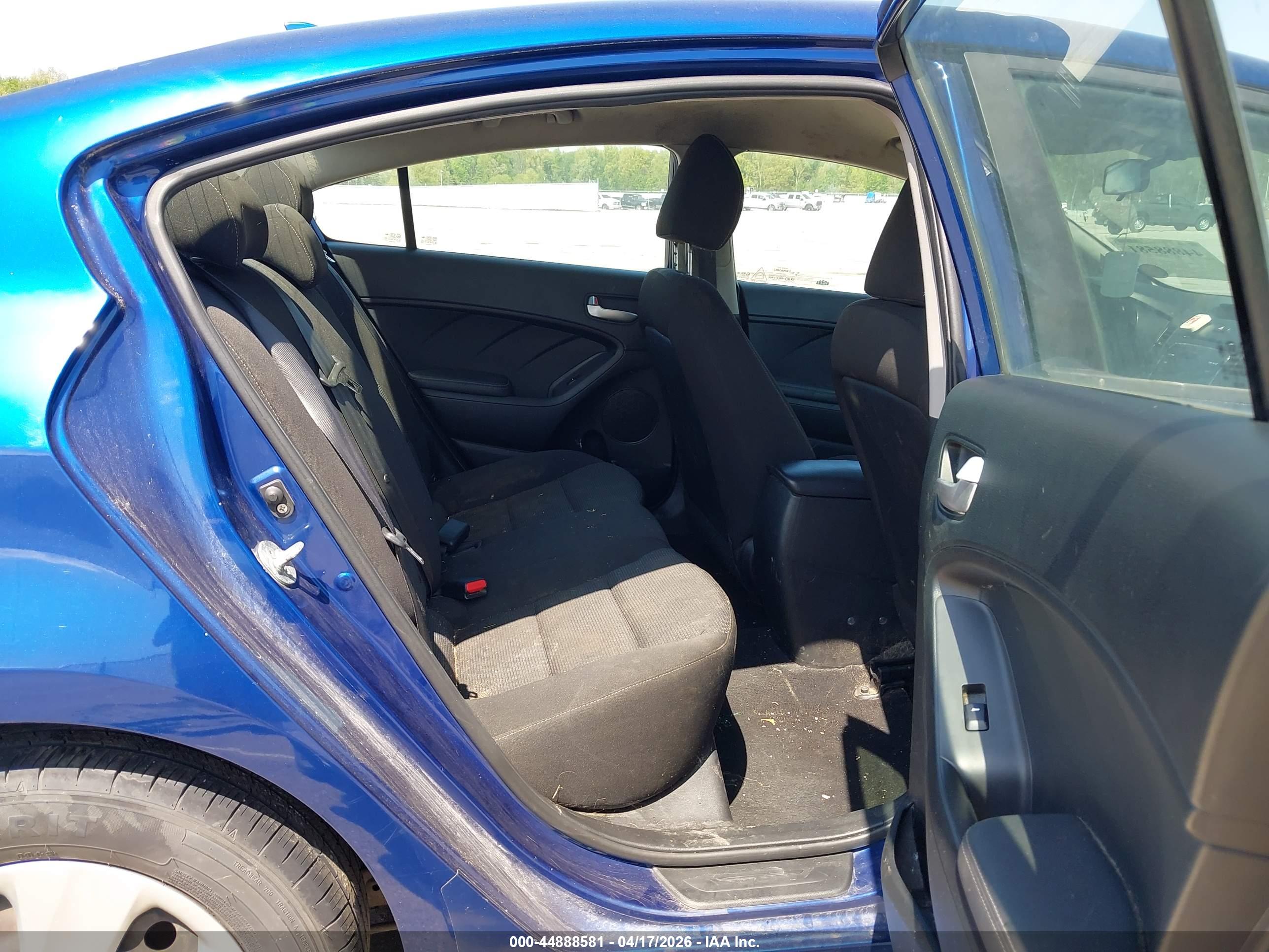 KIA FORTE image 8