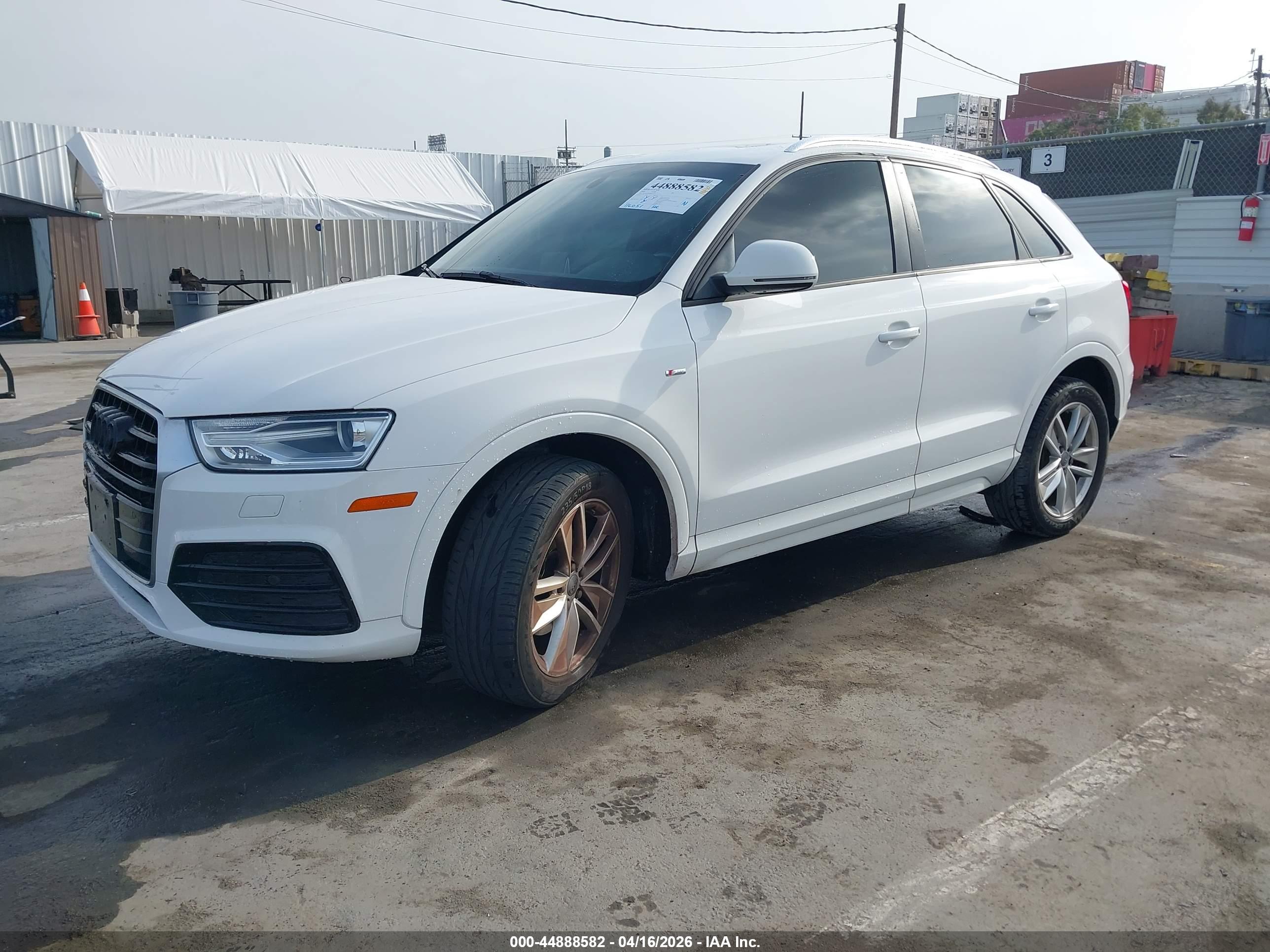 AUDI Q3 image 2