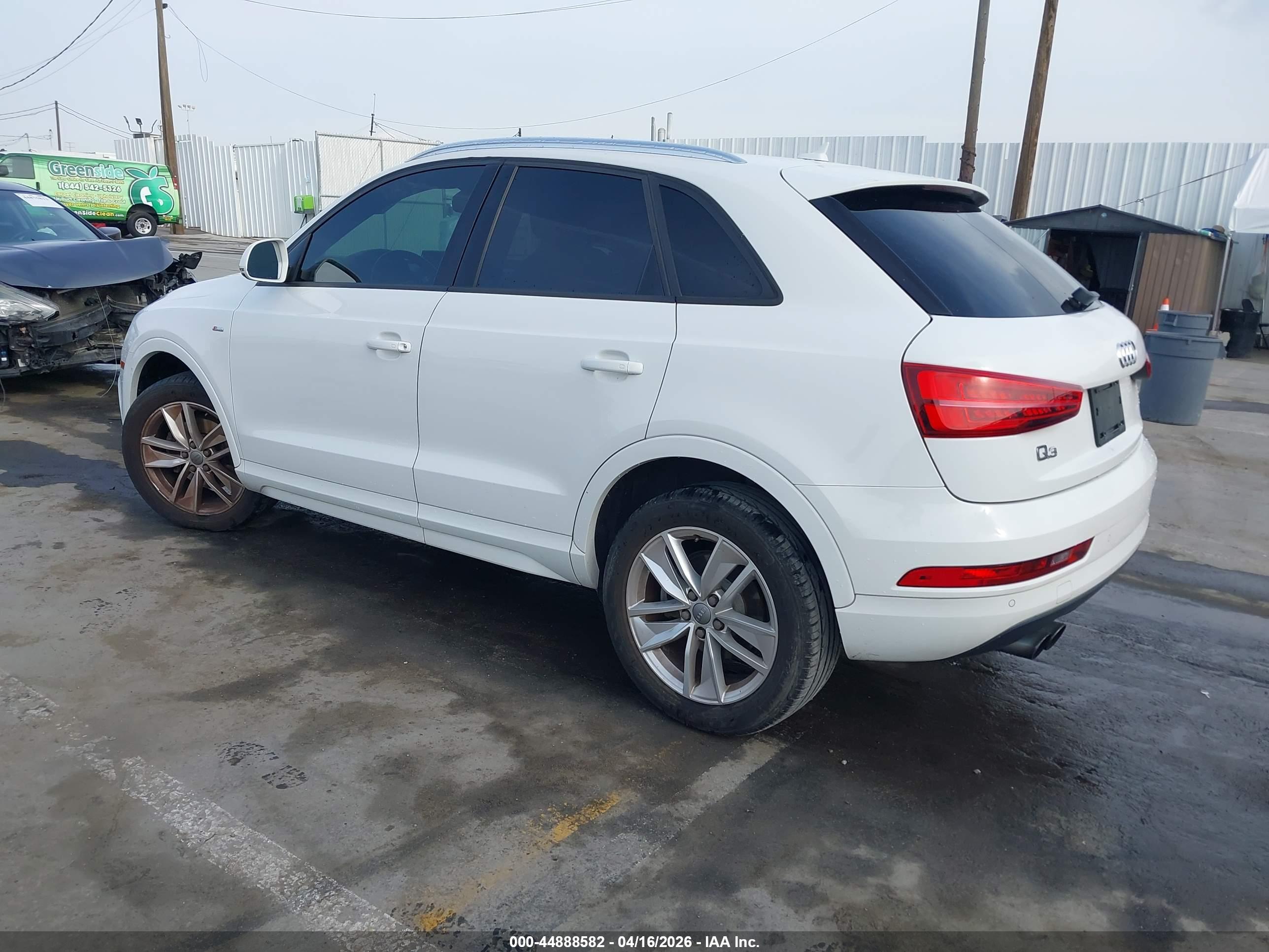 AUDI Q3 image 3