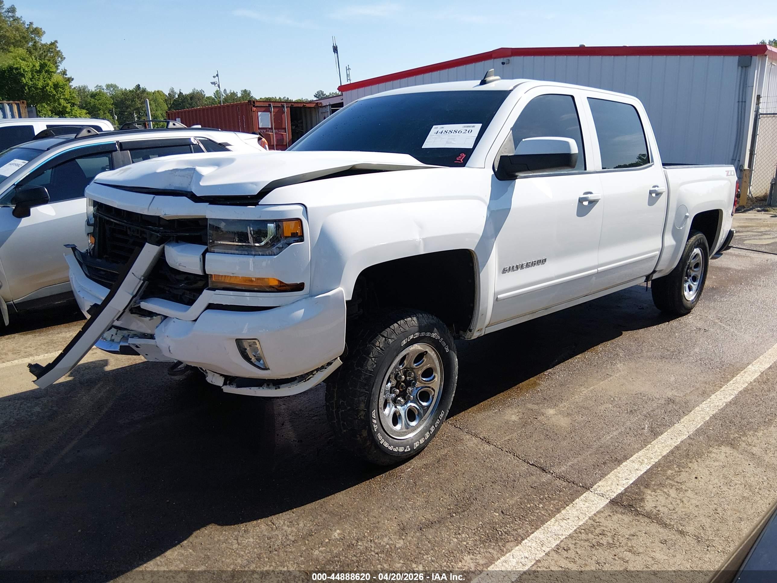 CHEVROLET SILVERADO image 2