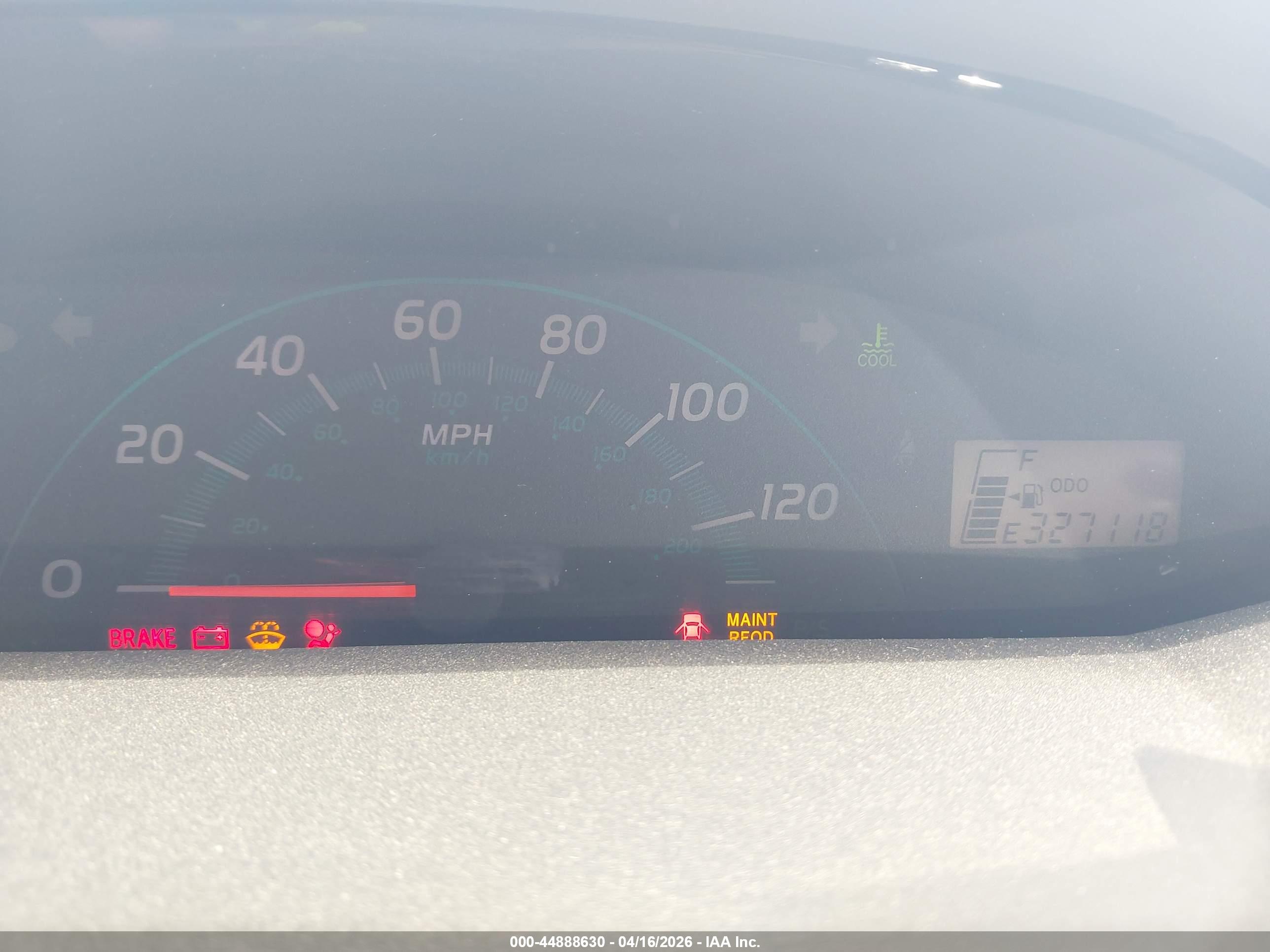 TOYOTA YARIS image 7
