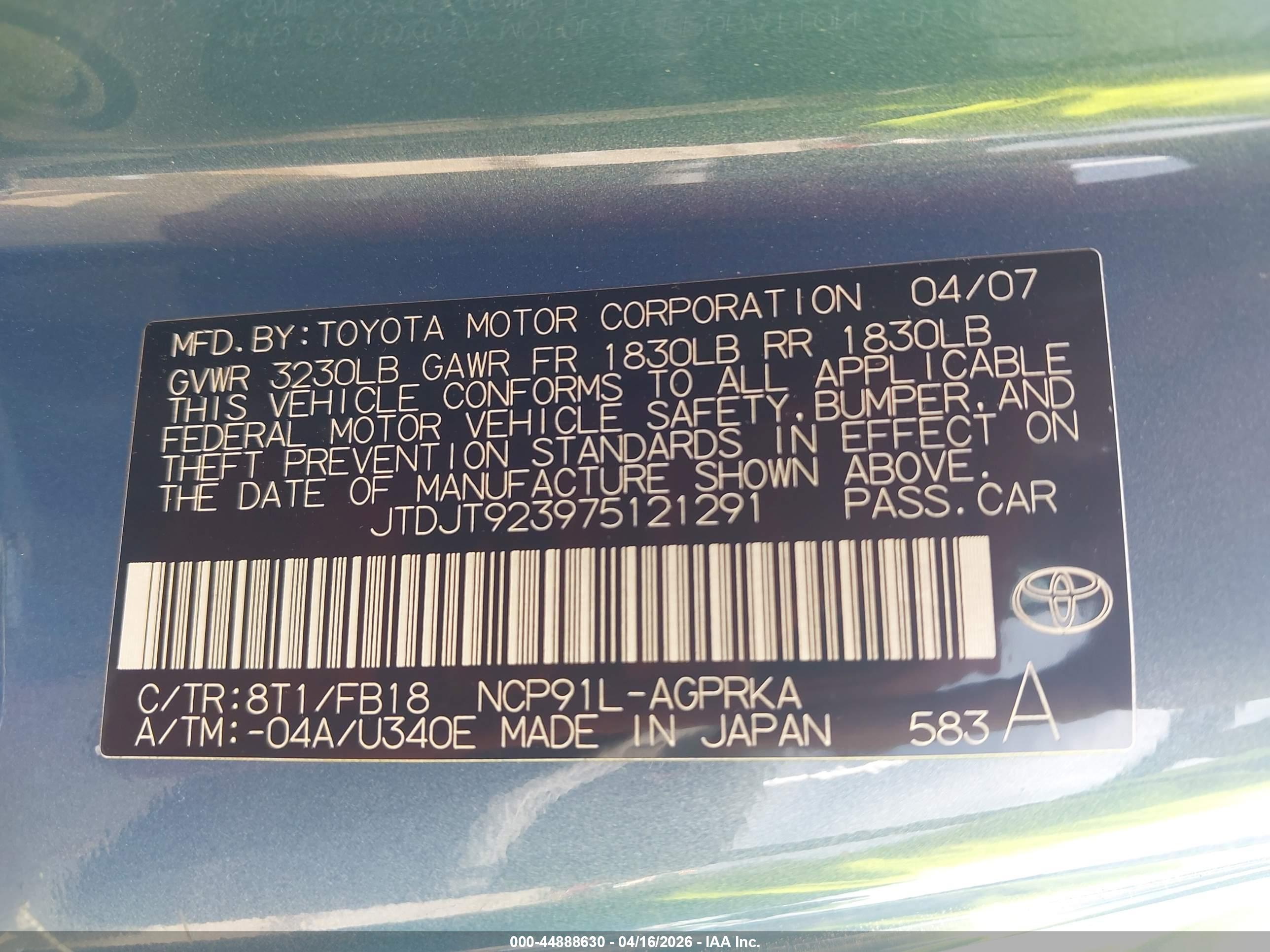 TOYOTA YARIS image 9
