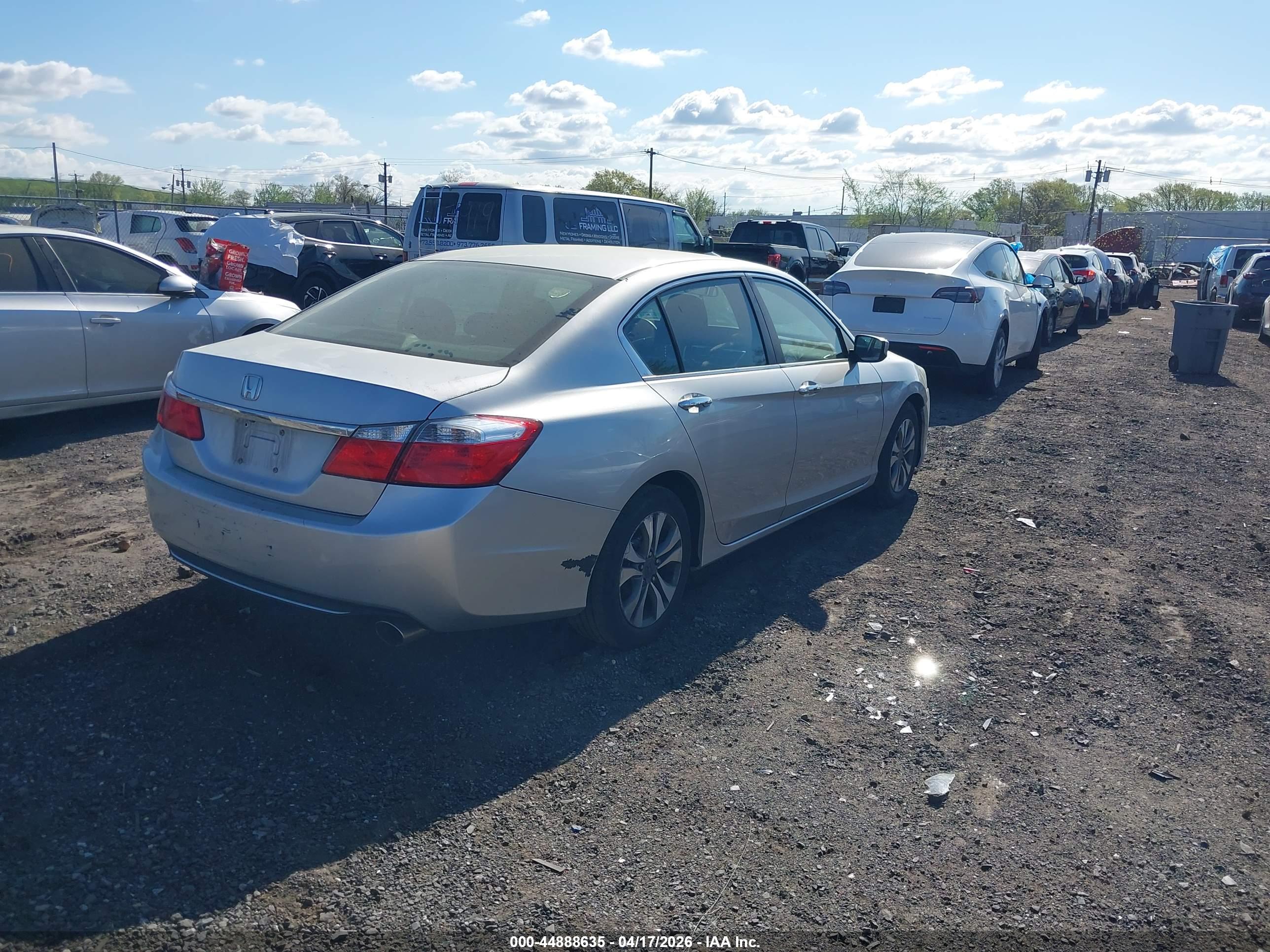HONDA ACCORD image 4