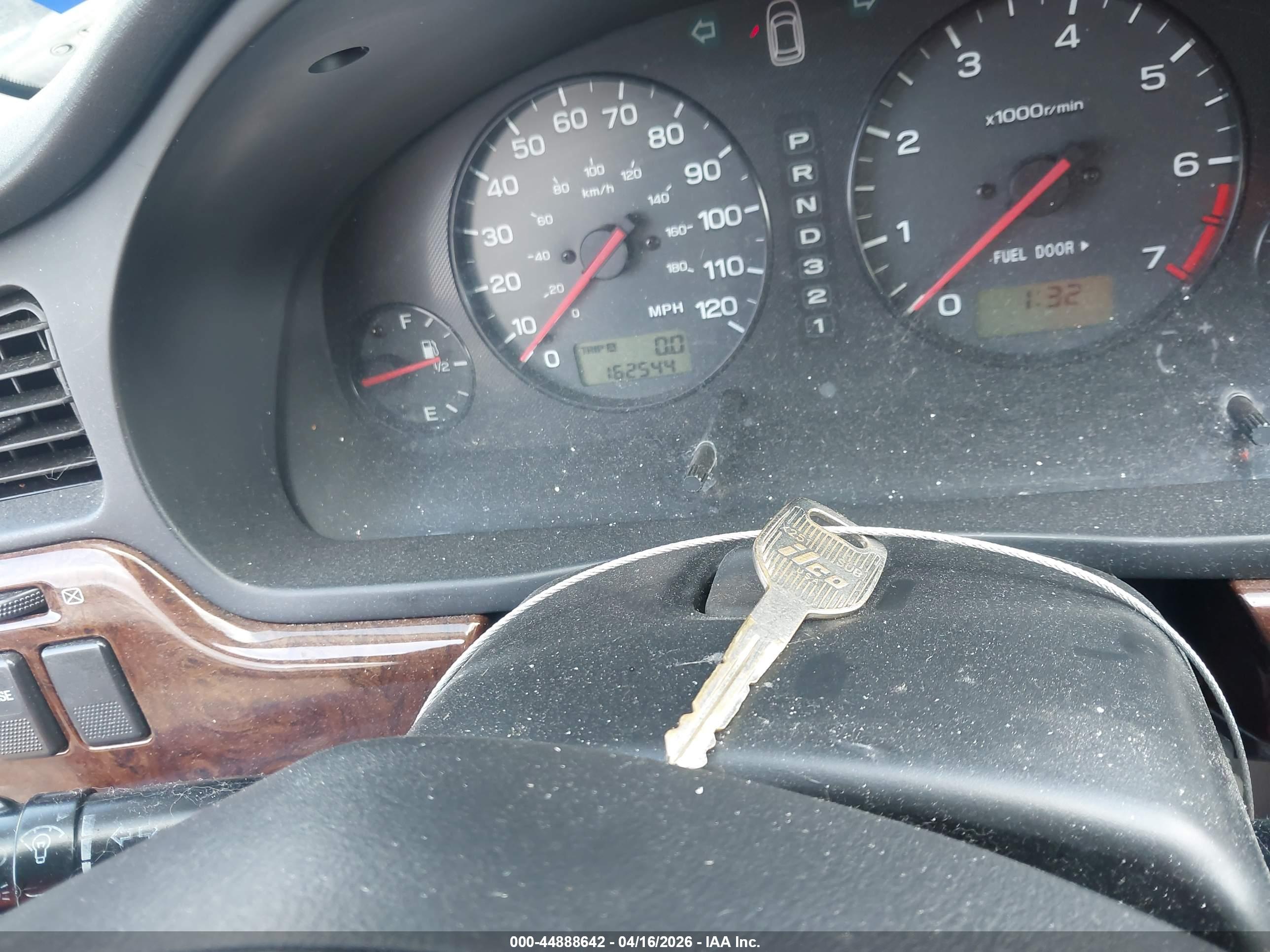 SUBARU OUTBACK image 11