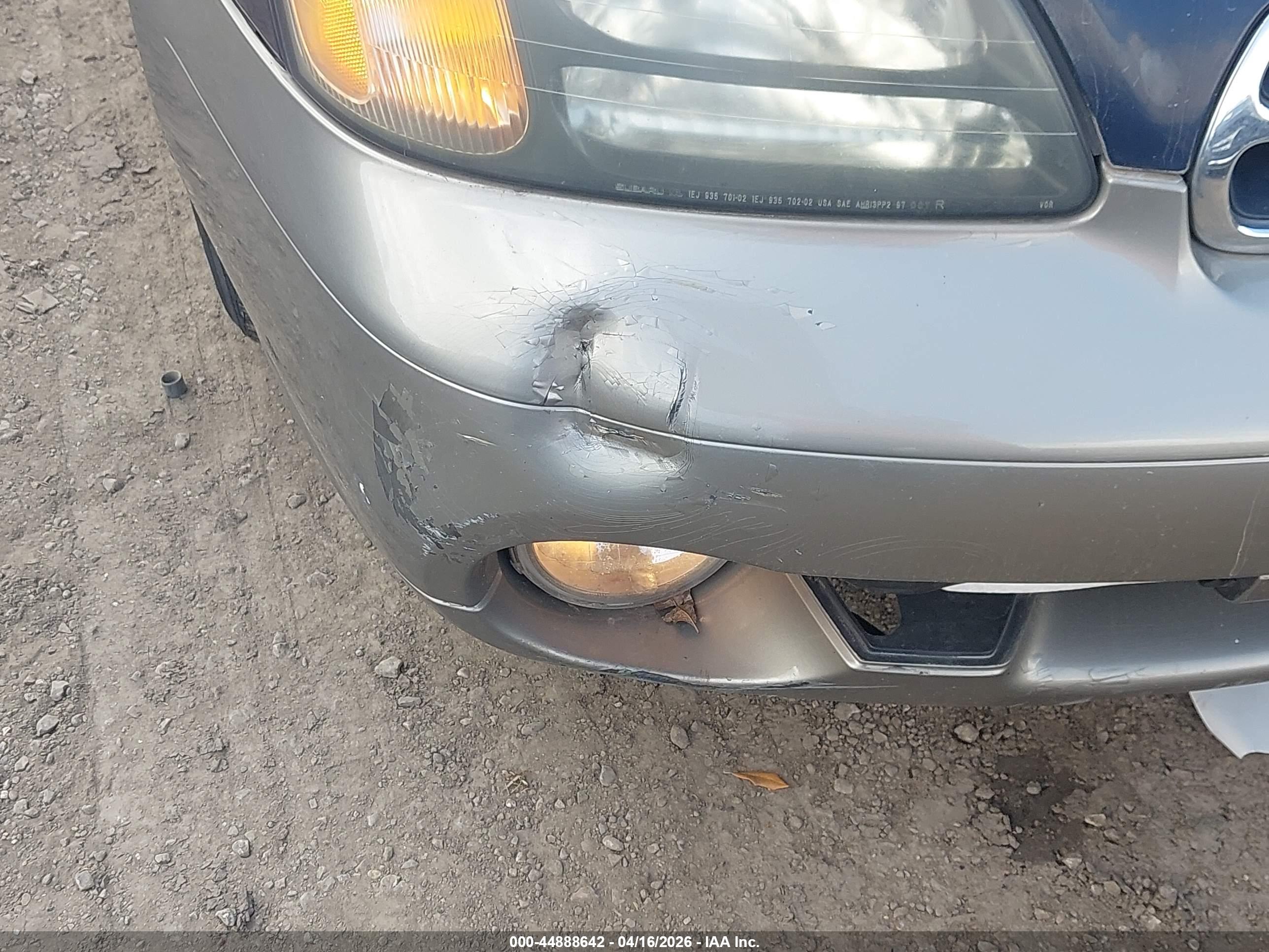 SUBARU OUTBACK image 6