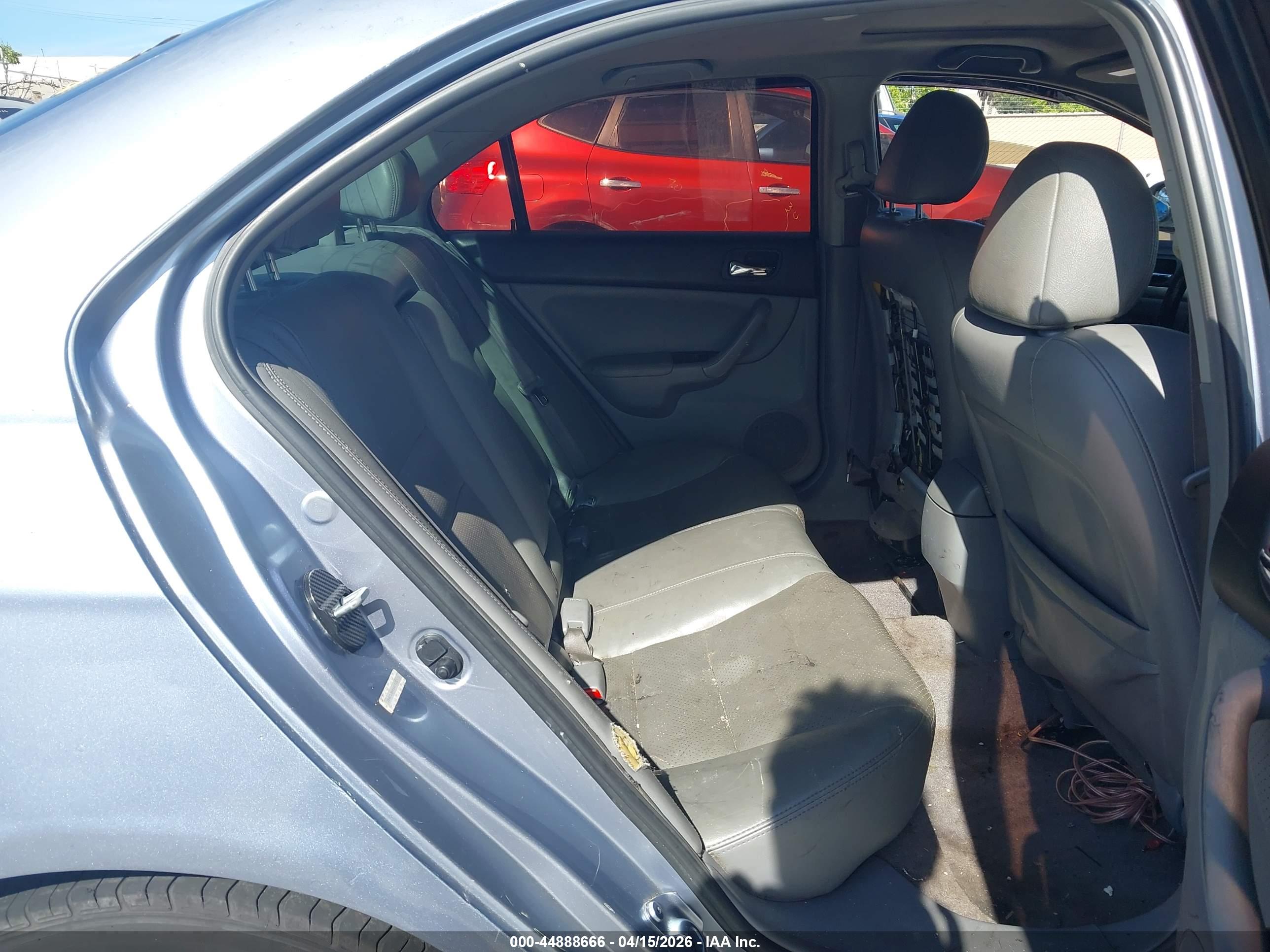 ACURA TSX image 8