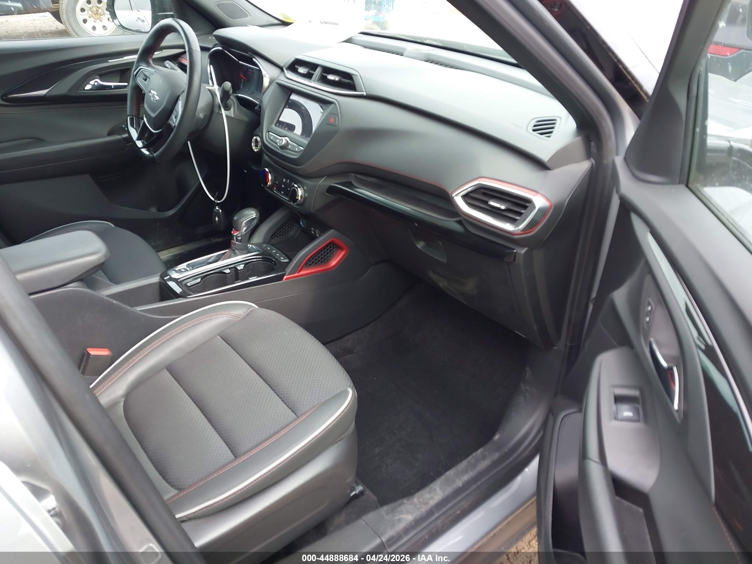 CHEVROLET TRAILBLAZER image 5