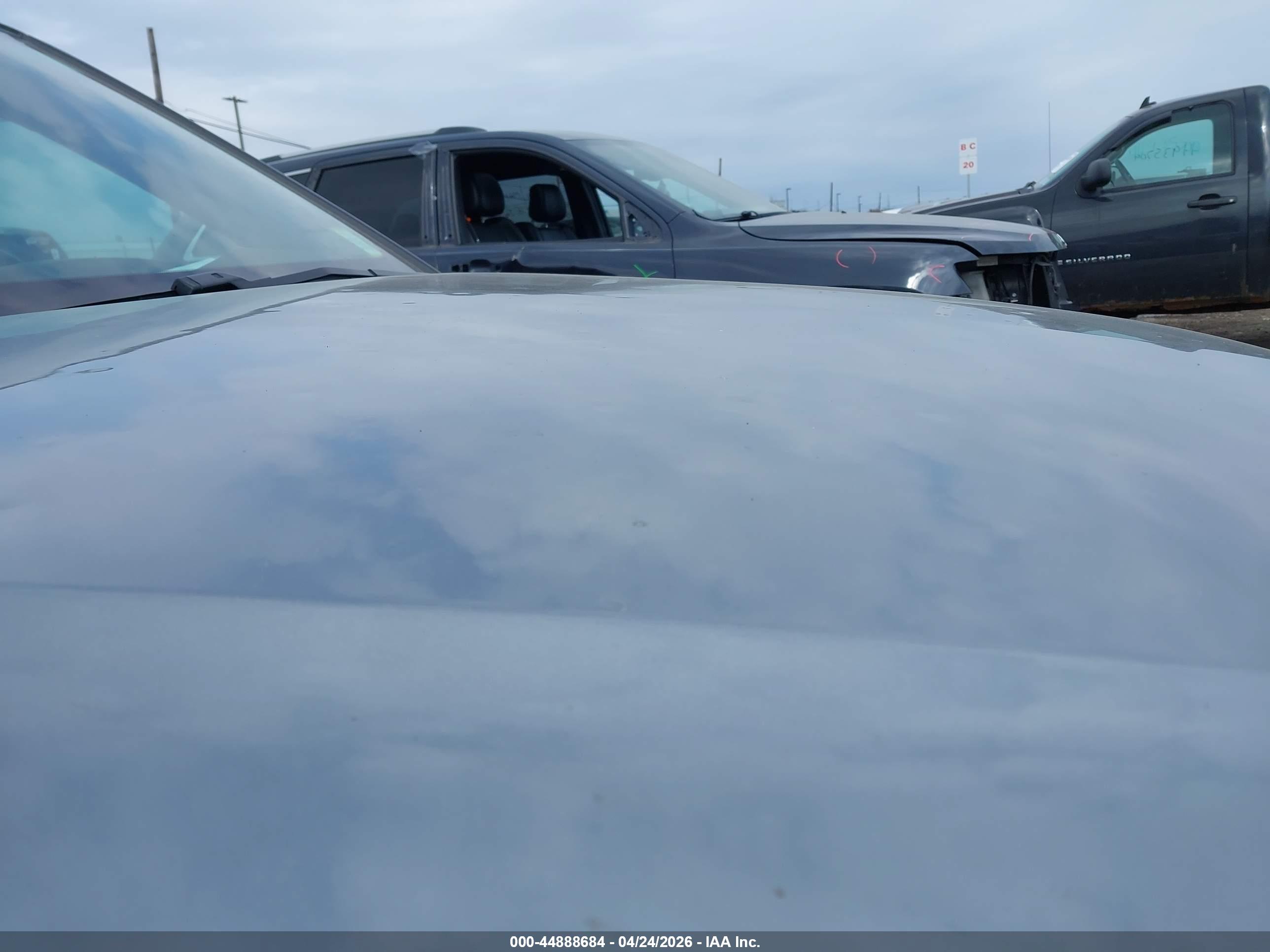 CHEVROLET TRAILBLAZER image 6