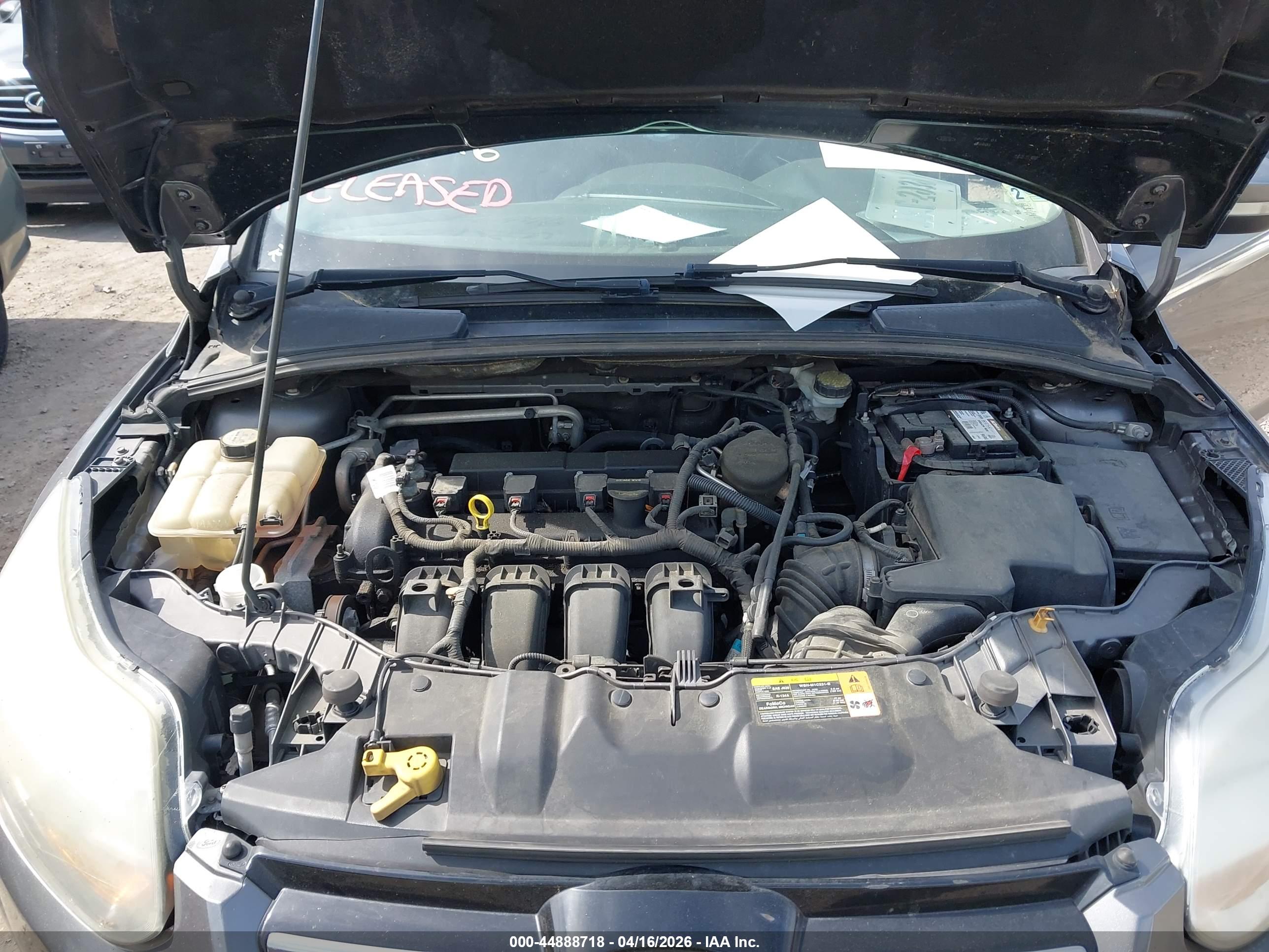 FORD FOCUS image 10