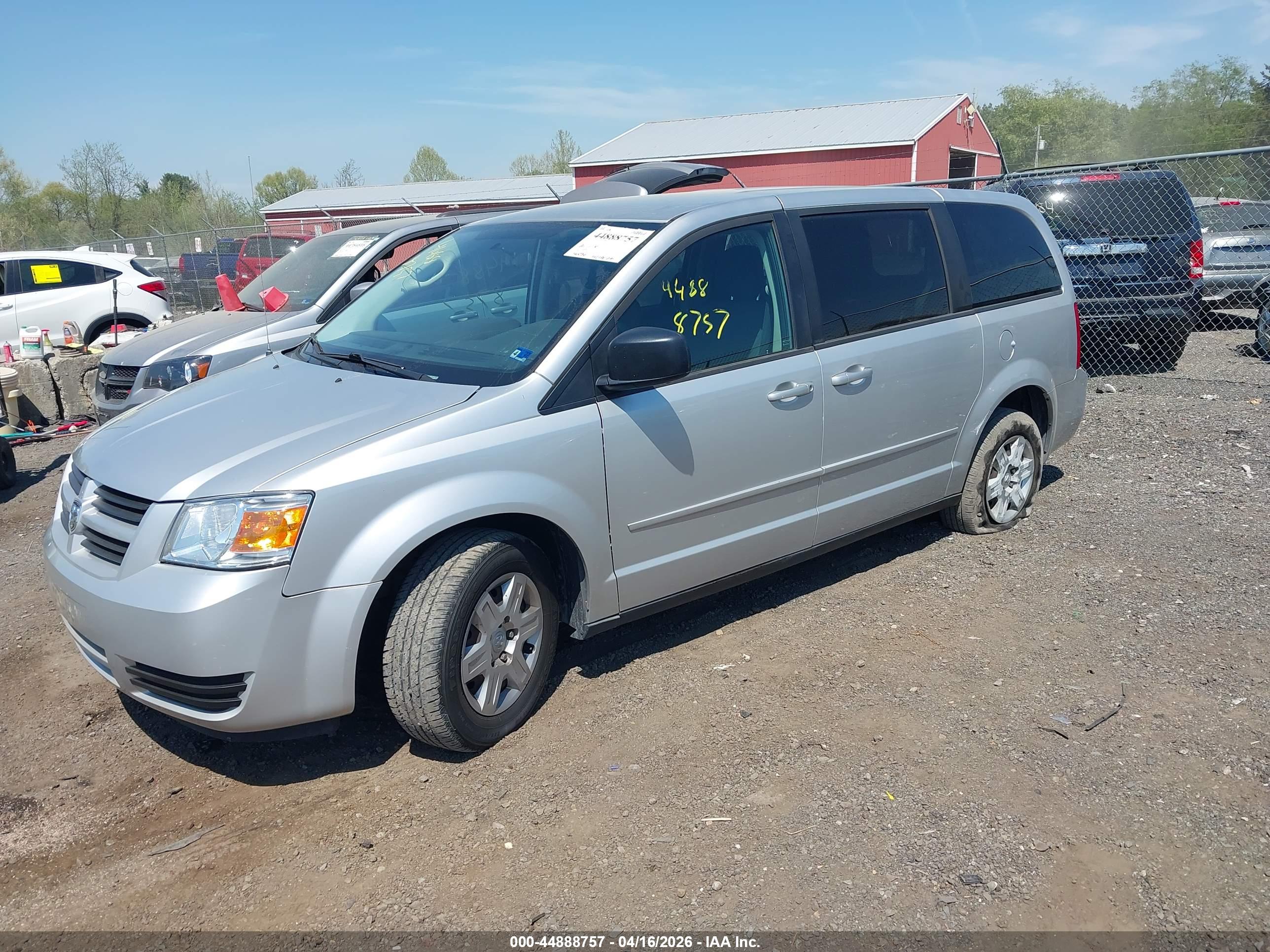 DODGE GRAND image 2