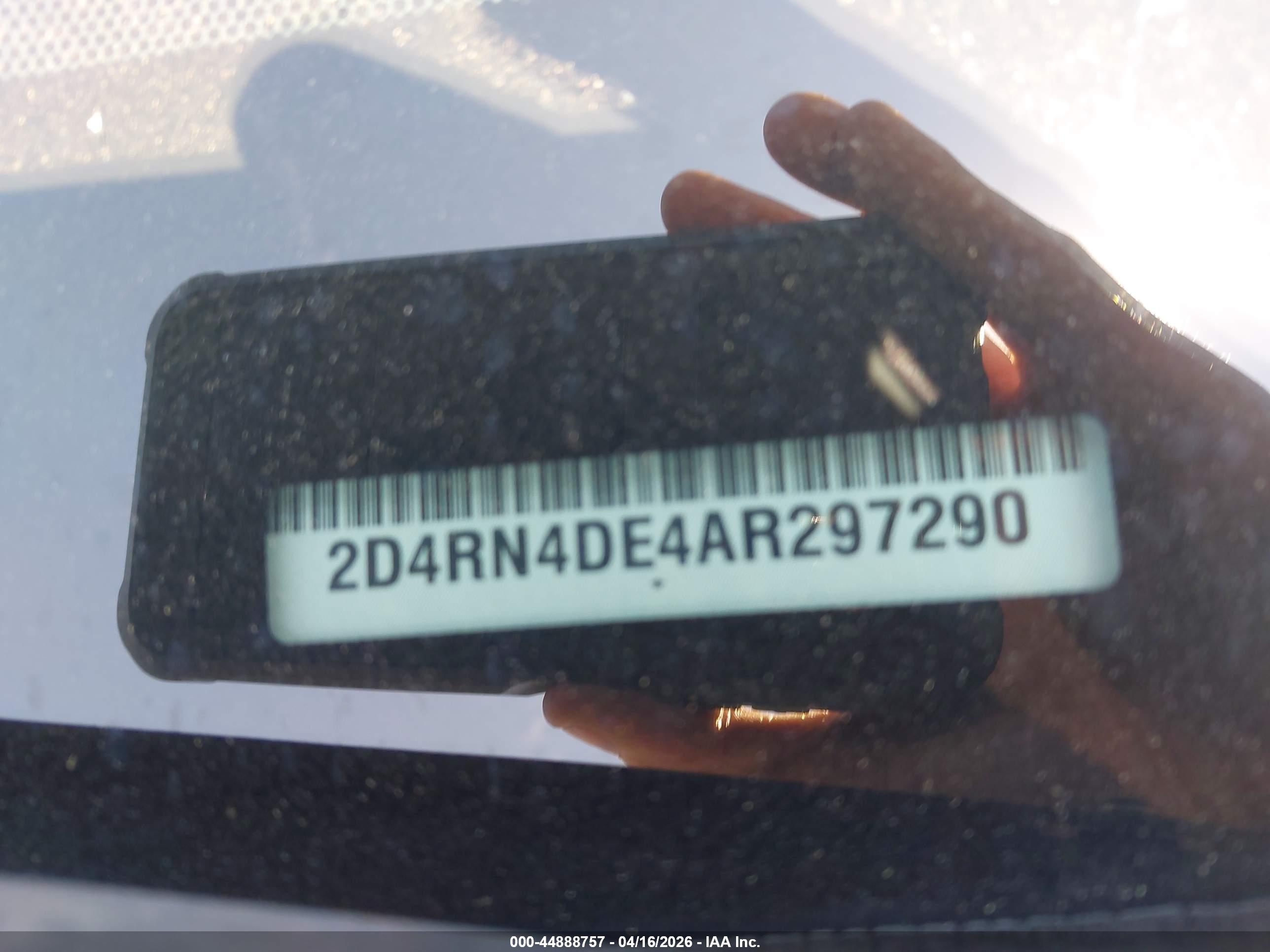 DODGE GRAND image 9