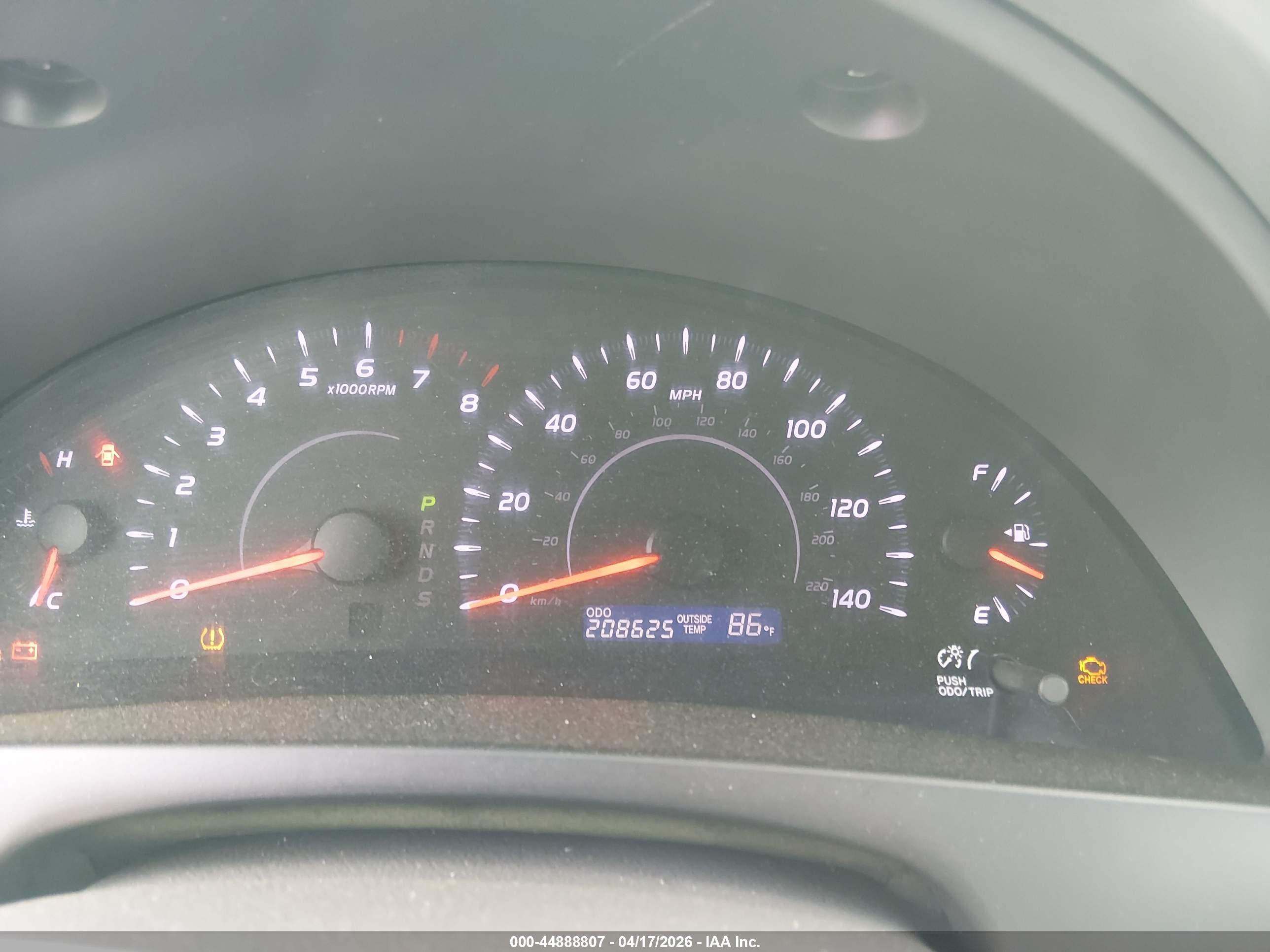 TOYOTA CAMRY image 7