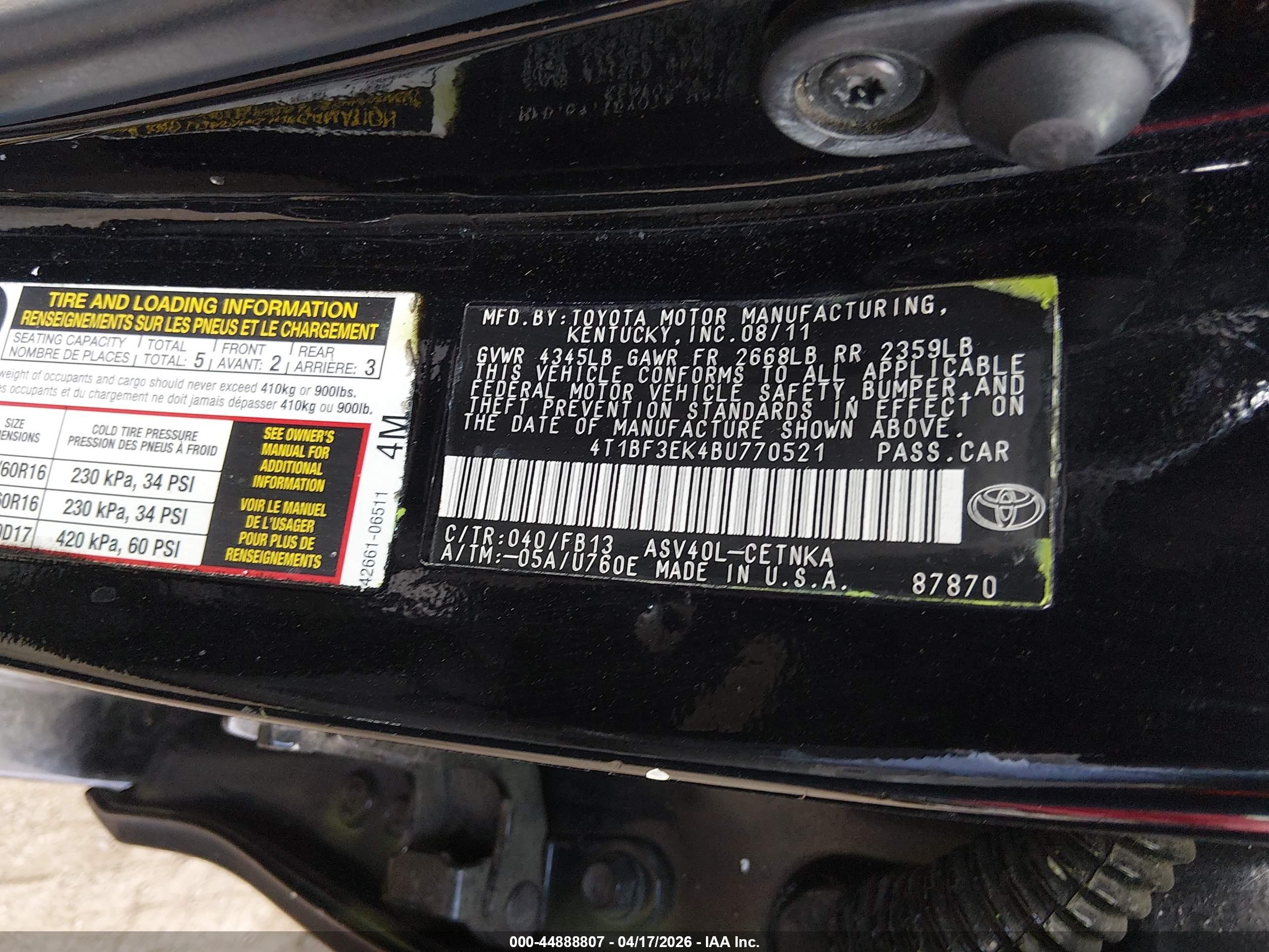 TOYOTA CAMRY image 9