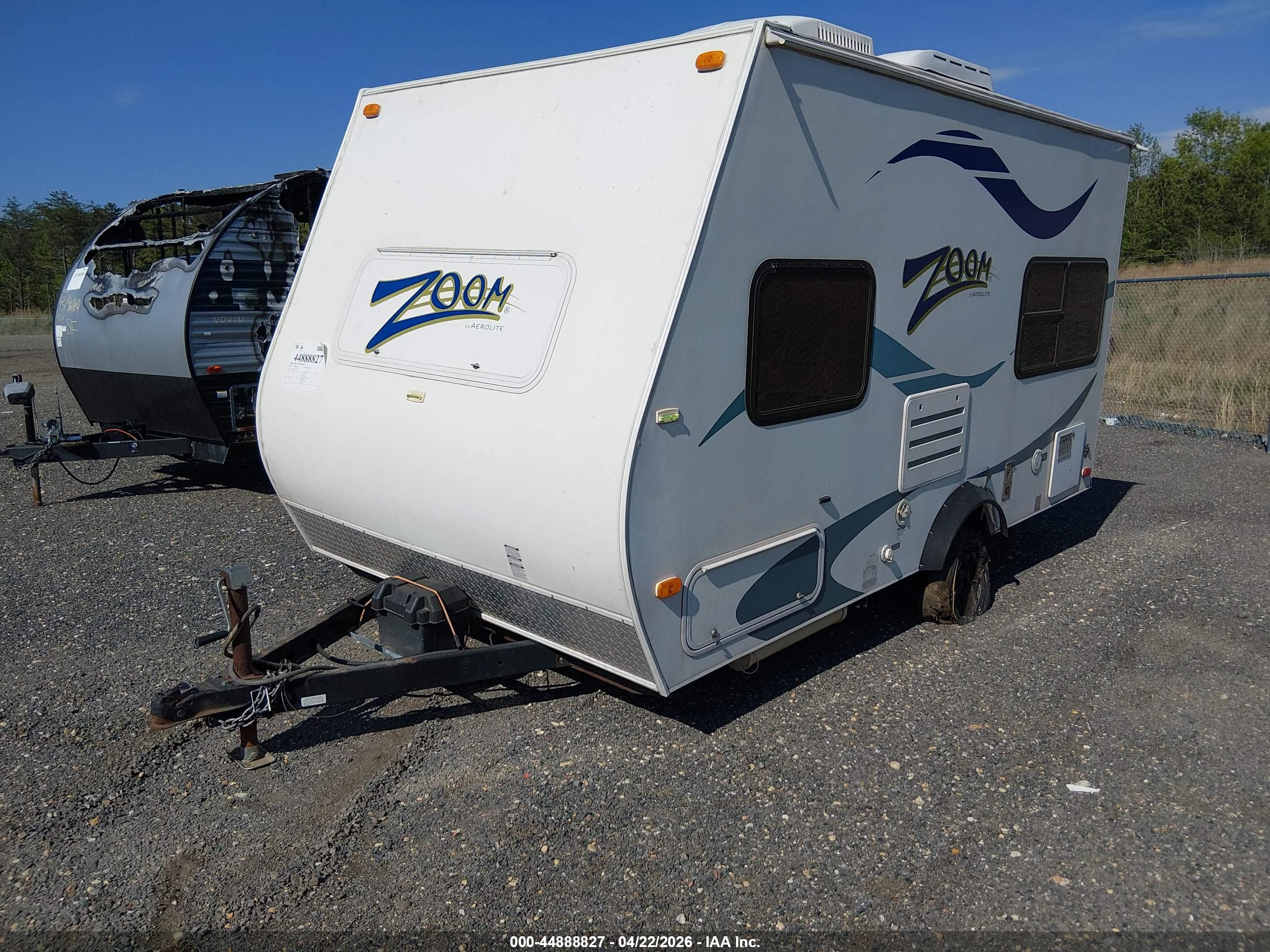AEROLITE ZOOM image 2