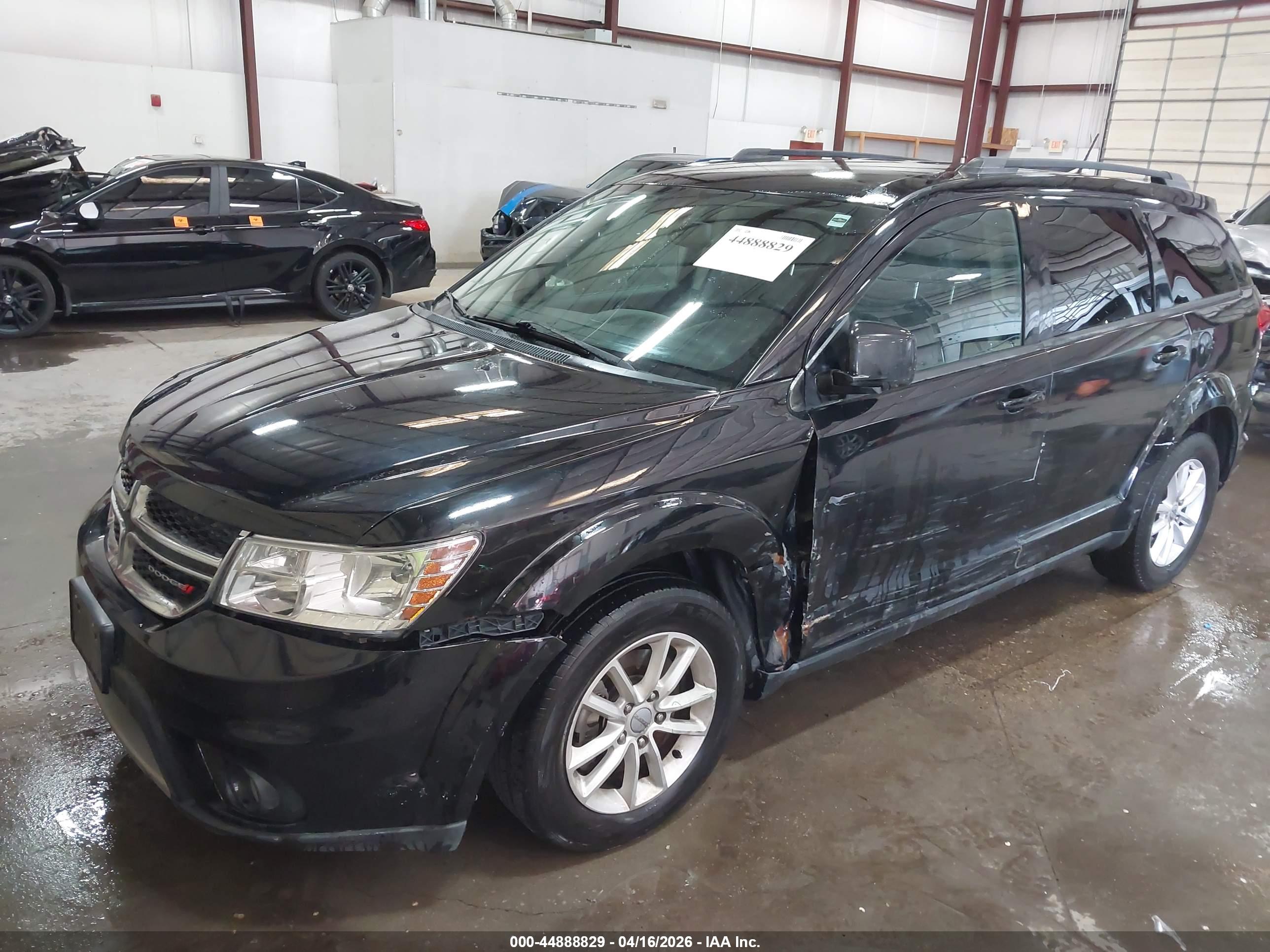 DODGE JOURNEY image 2