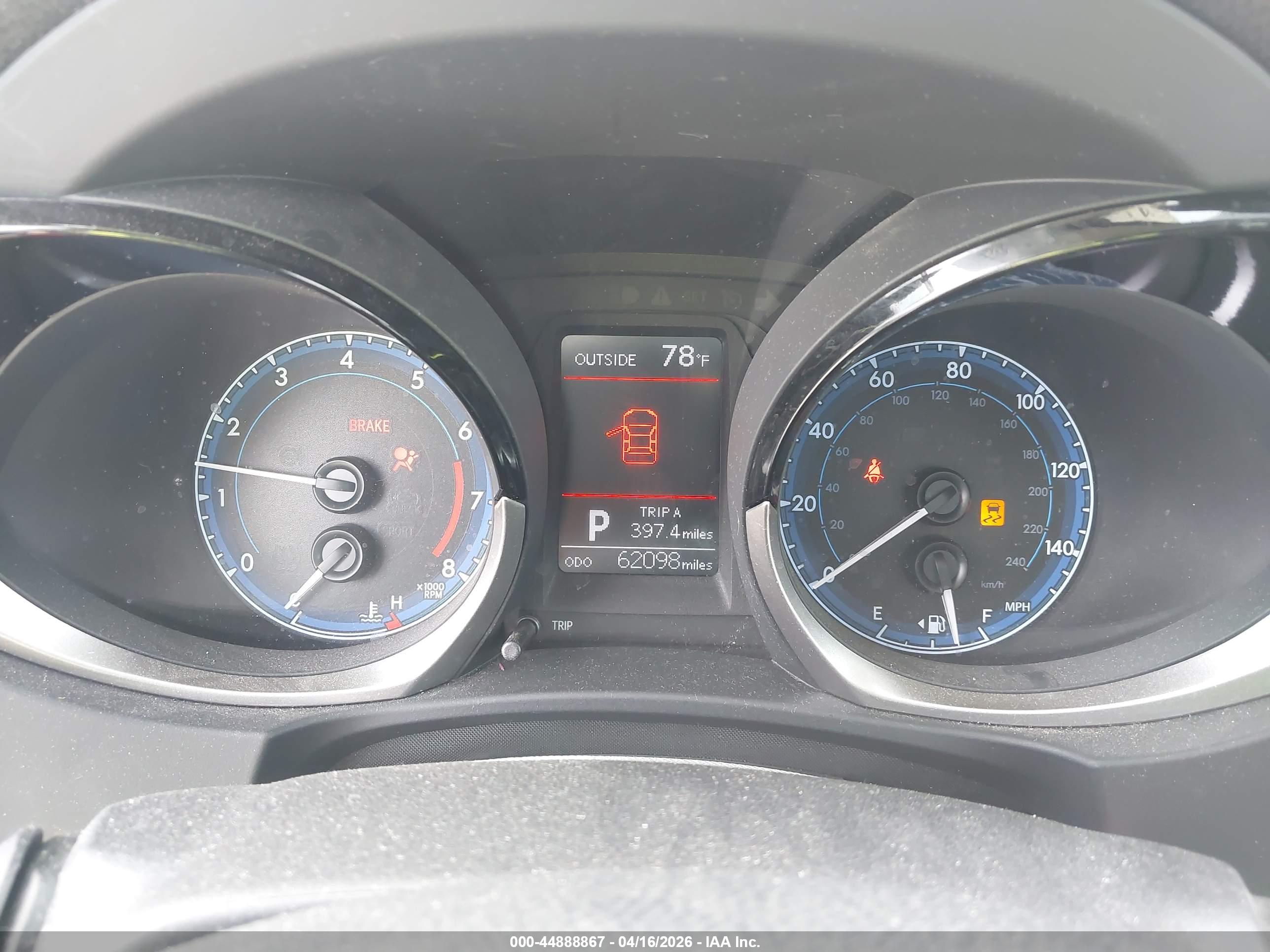 TOYOTA COROLLA image 7