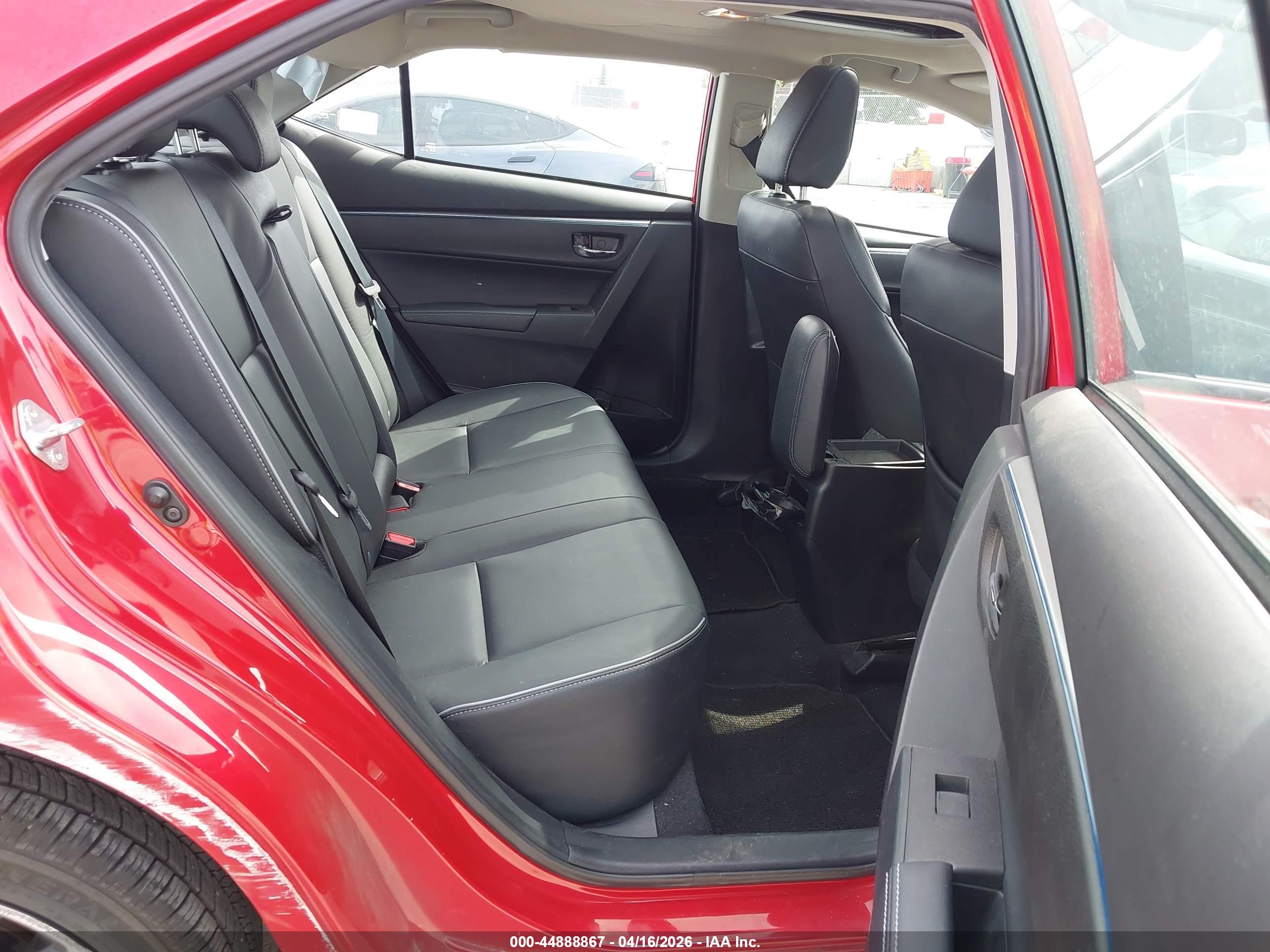 TOYOTA COROLLA image 8