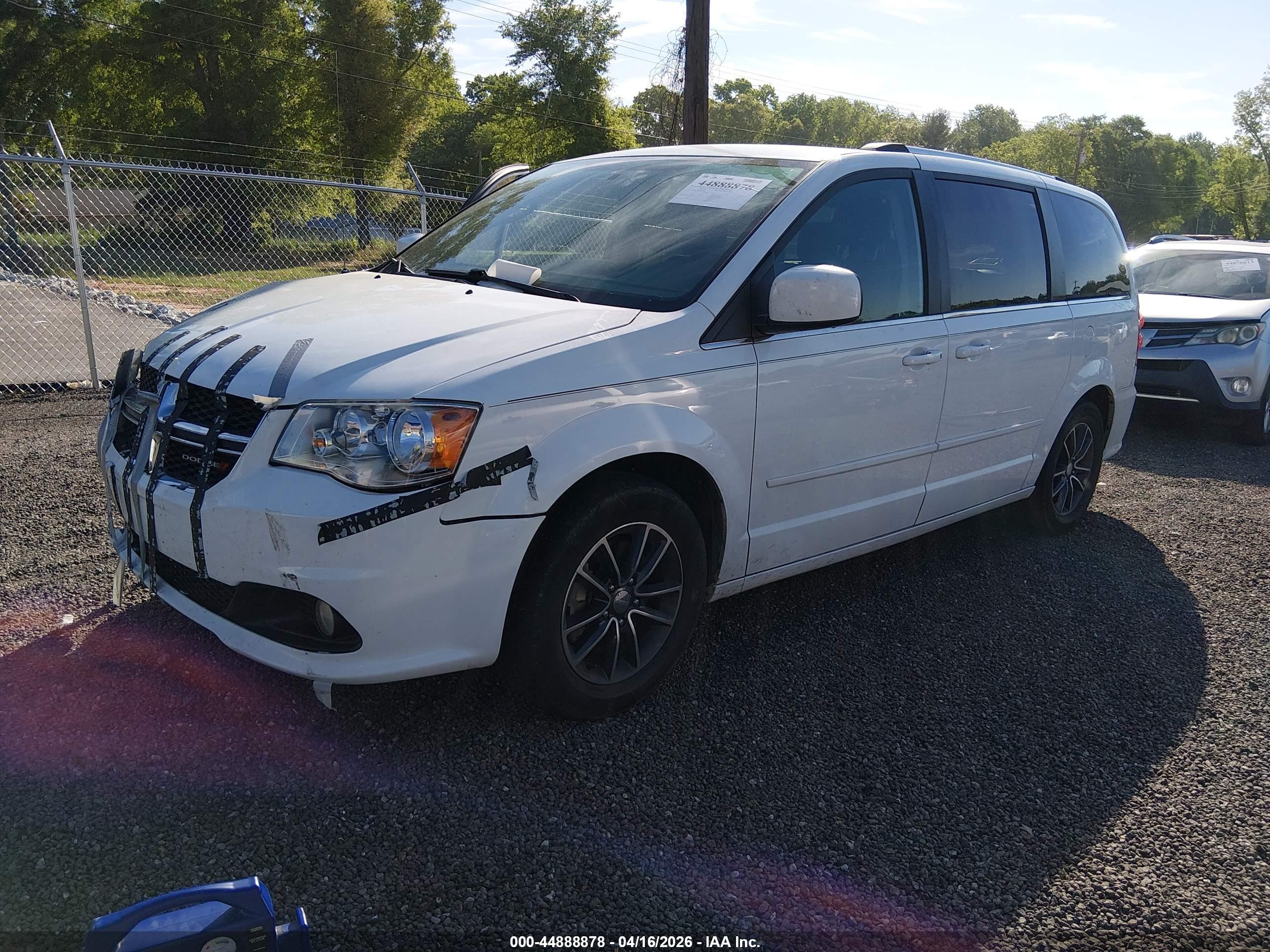 DODGE GRAND image 2