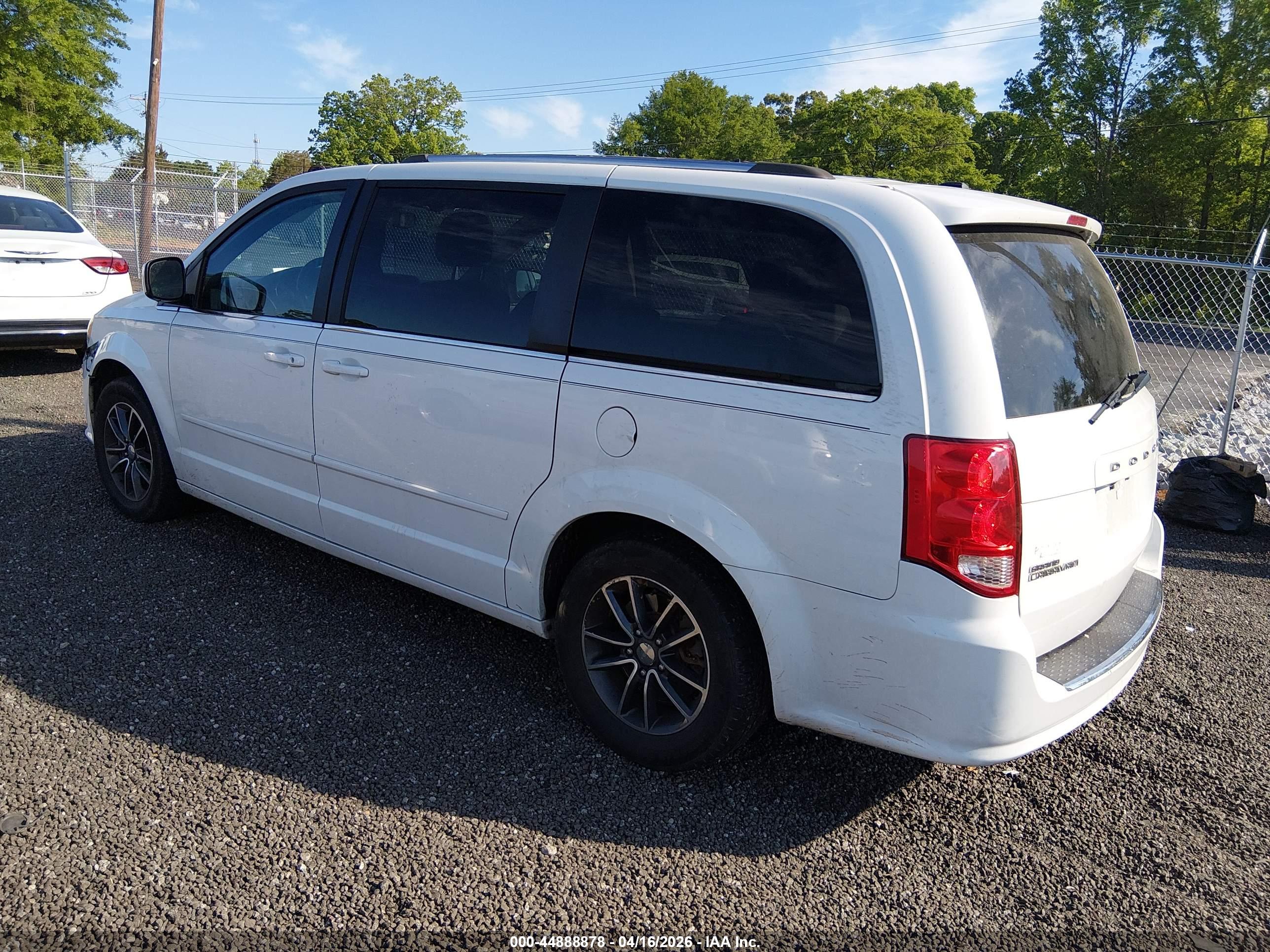 DODGE GRAND image 3