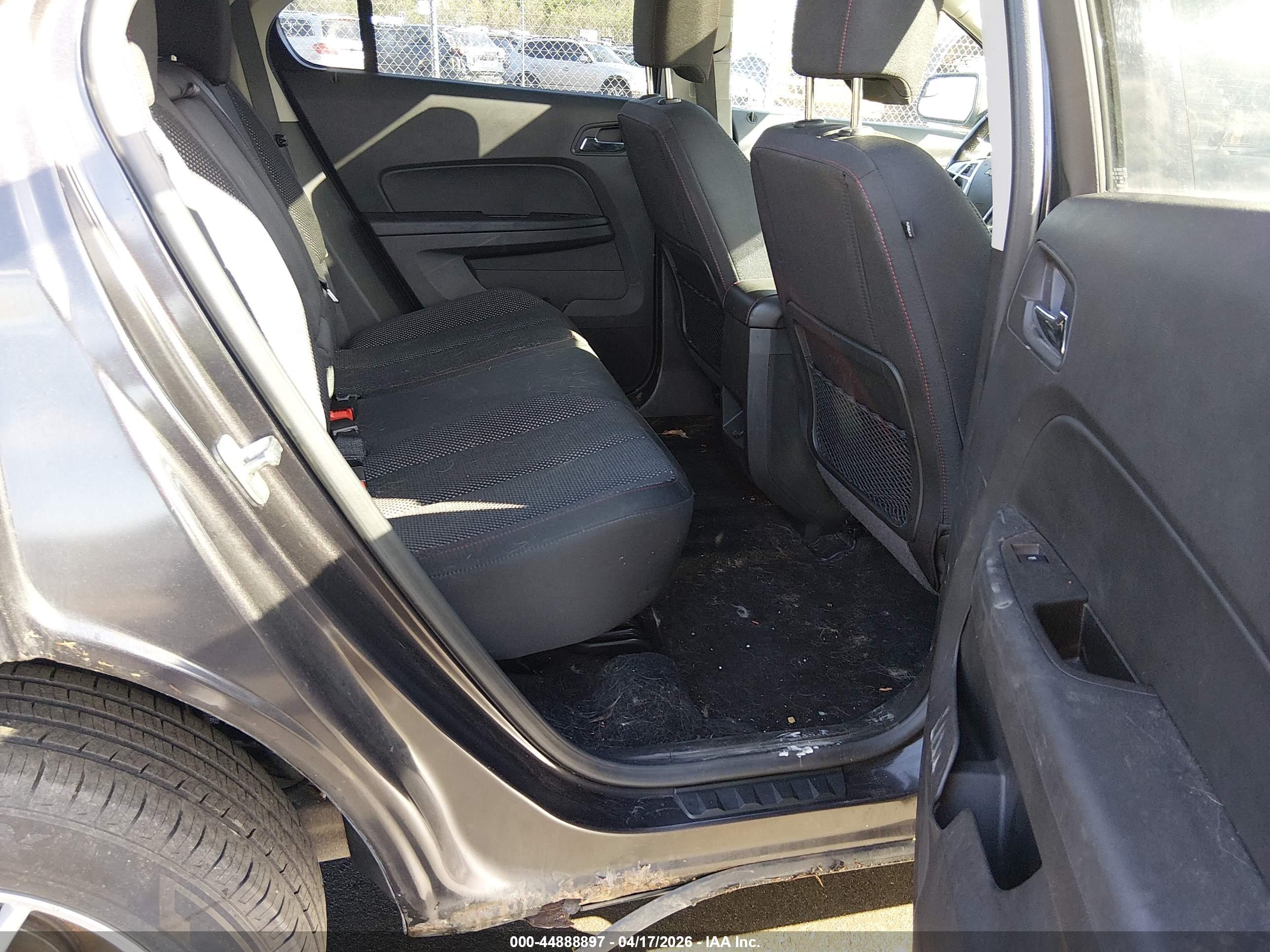 CHEVROLET EQUINOX image 8