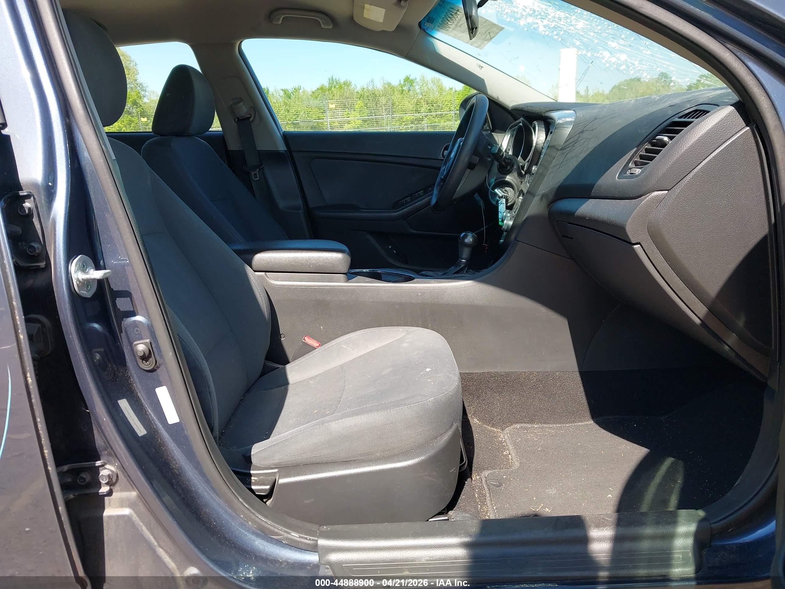 KIA OPTIMA image 5