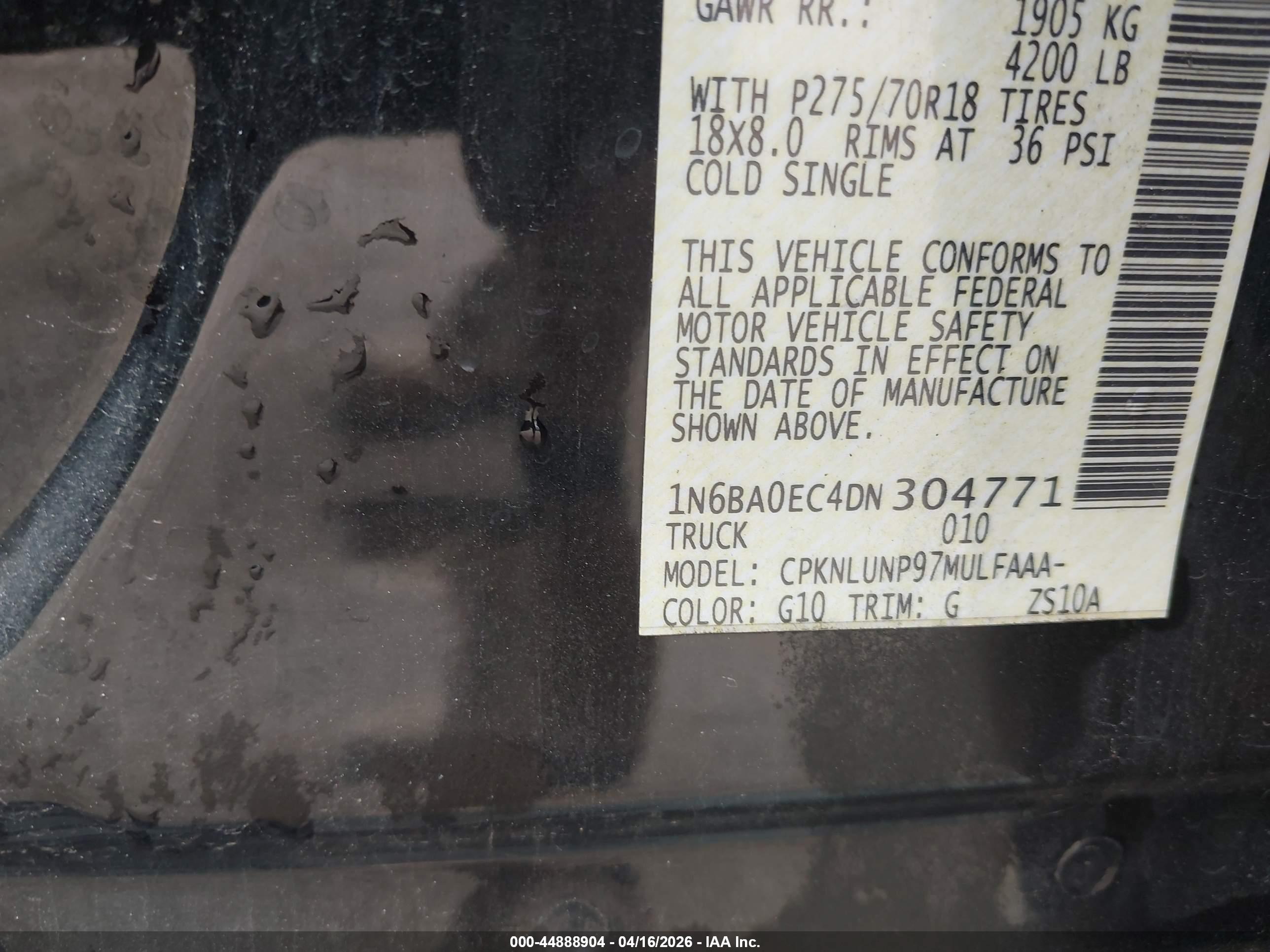 NISSAN TITAN image 9
