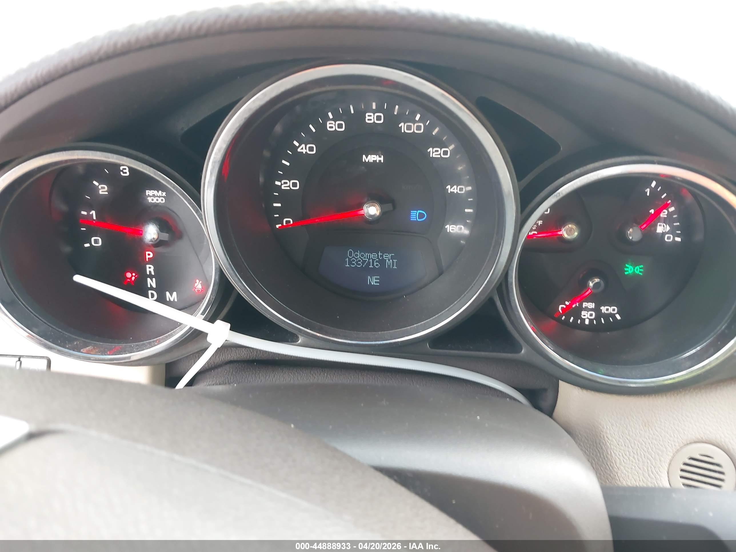 CADILLAC CTS image 7