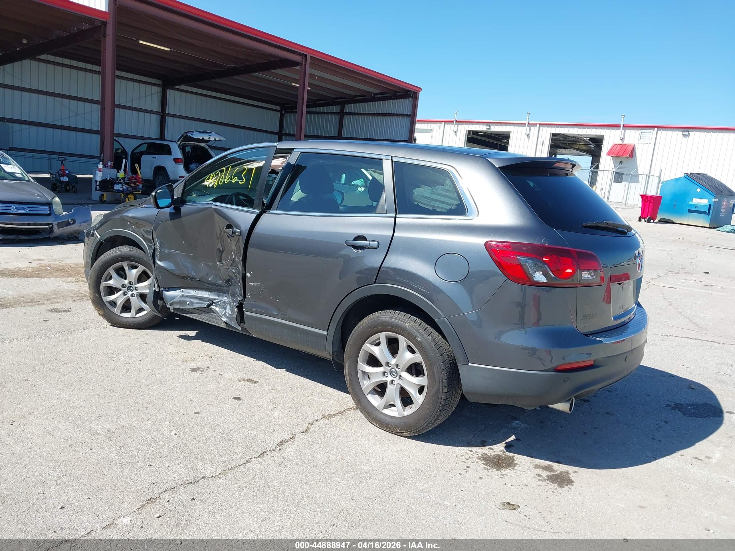 MAZDA CX-9 image 3