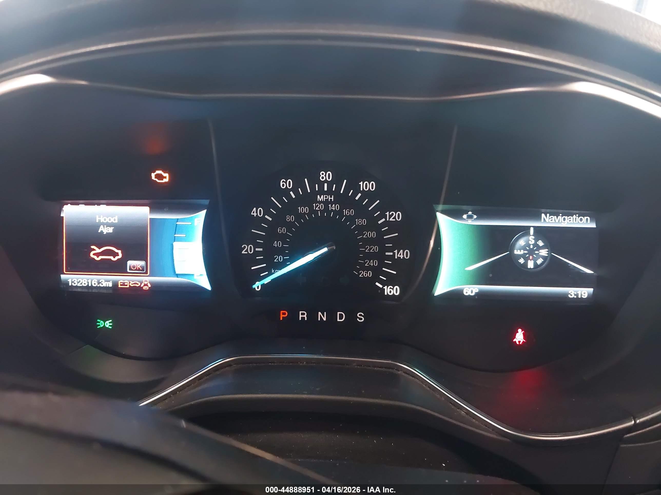 FORD FUSION image 7