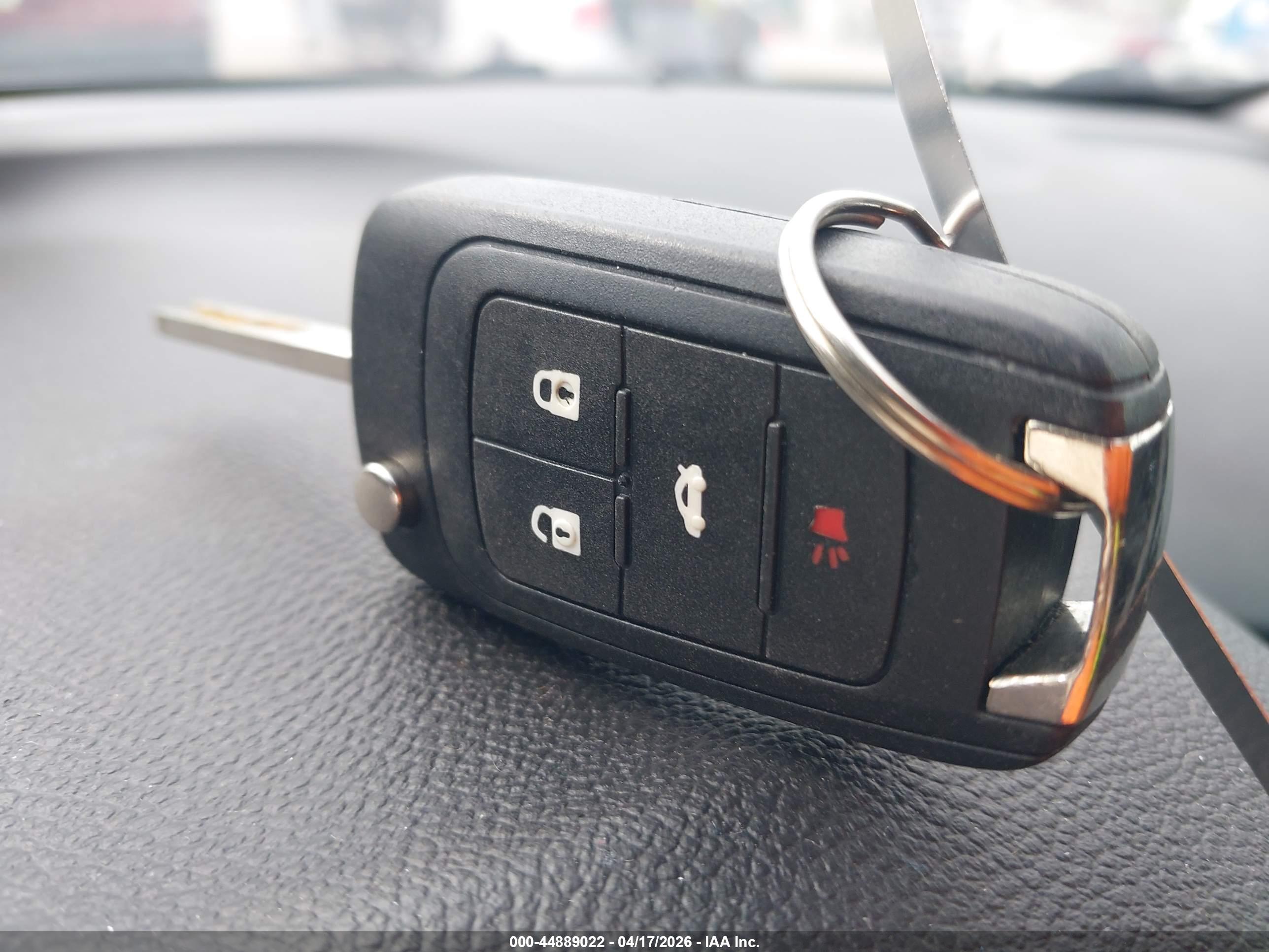 CHEVROLET TRAX image 11