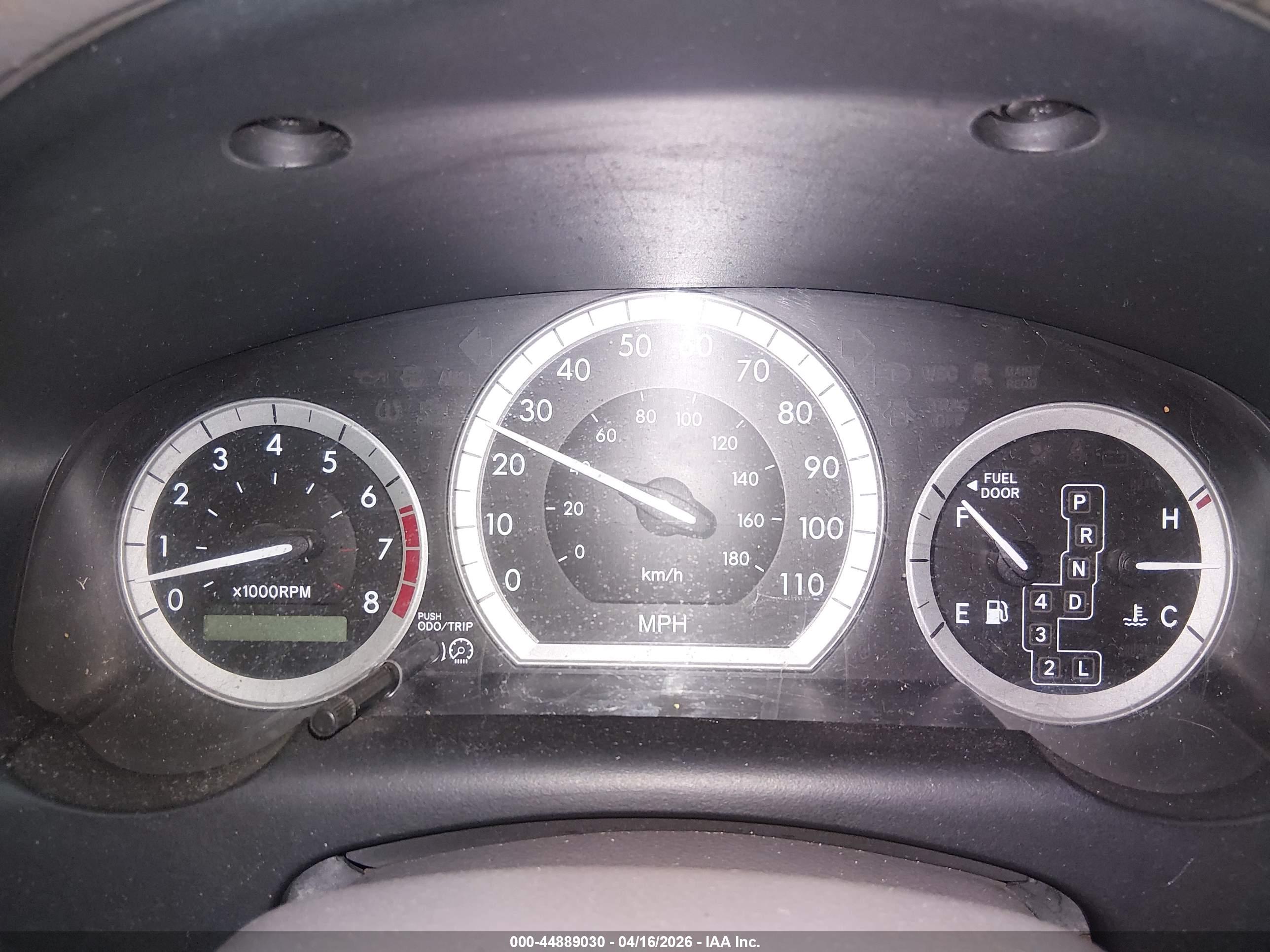 TOYOTA SIENNA image 7