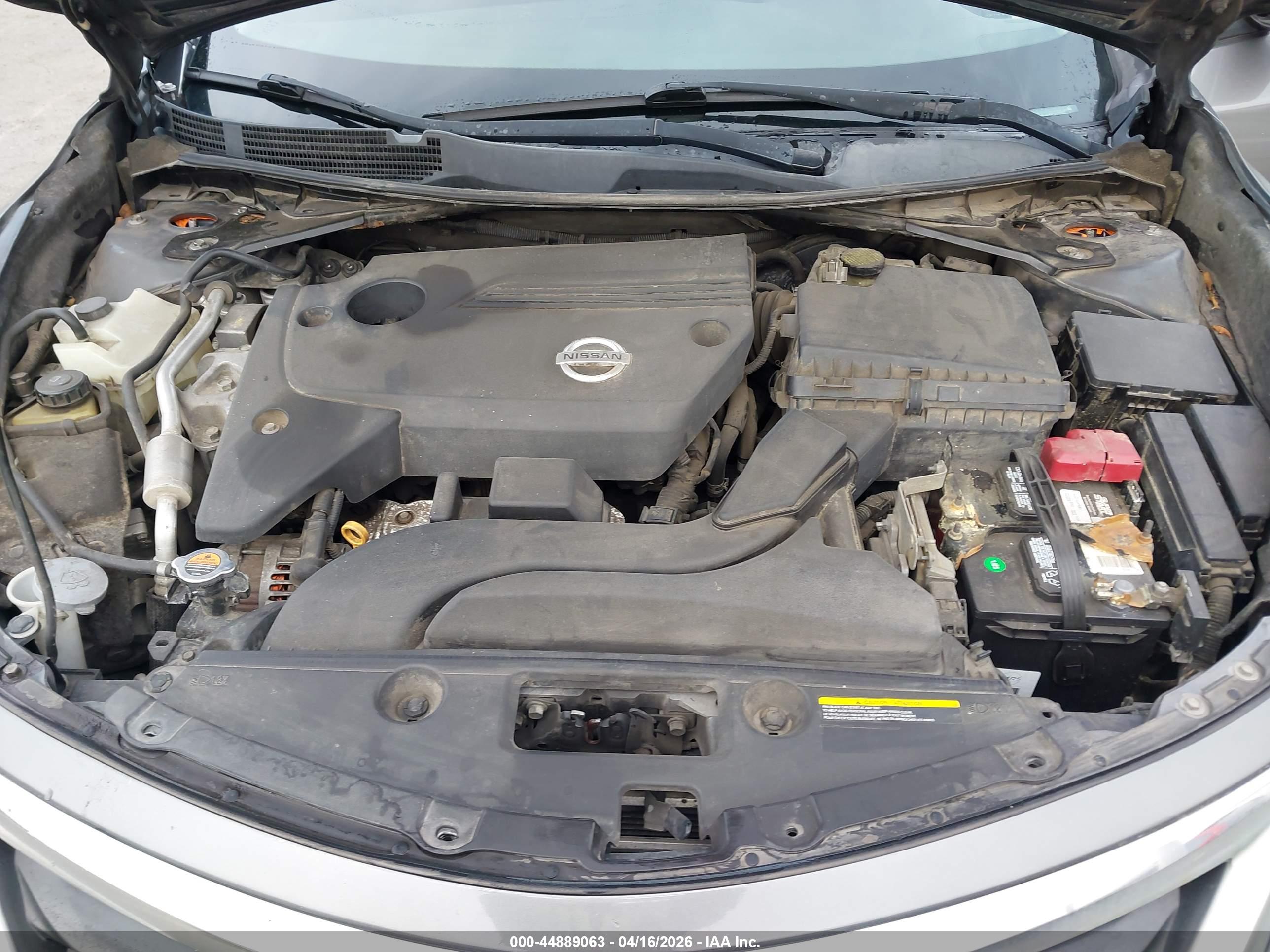 NISSAN ALTIMA image 10