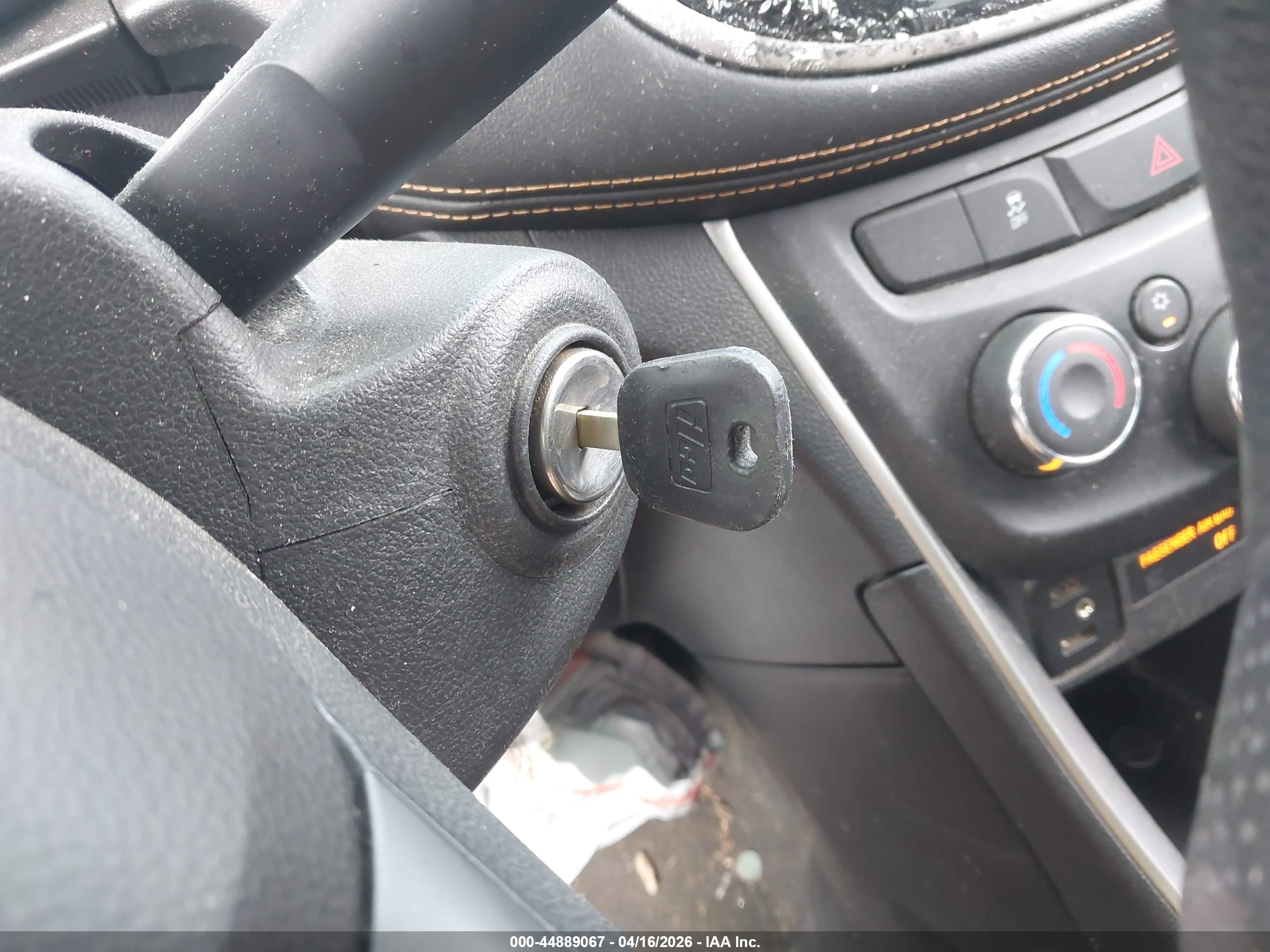 CHEVROLET TRAX image 11