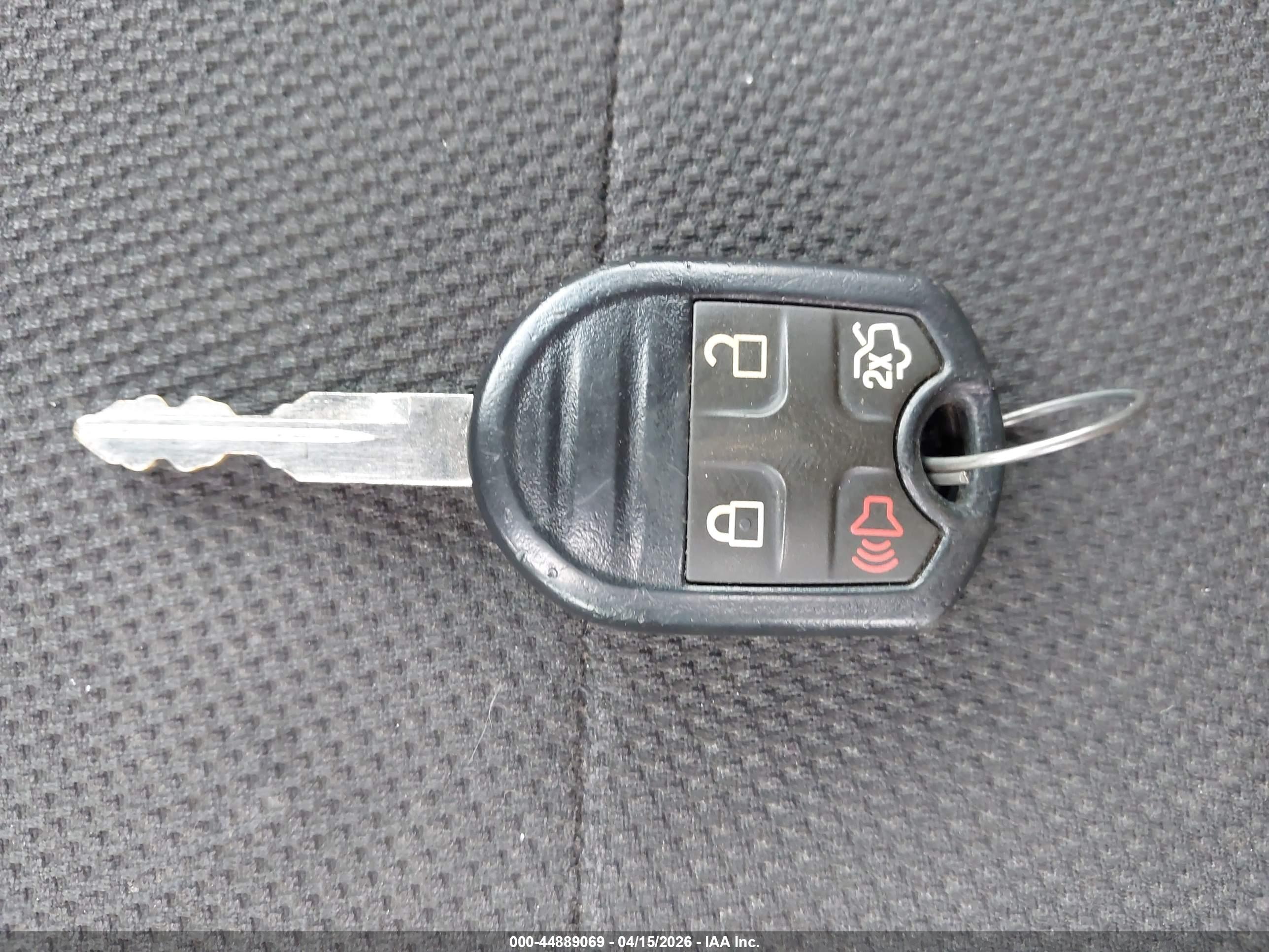 FORD ESCAPE image 11