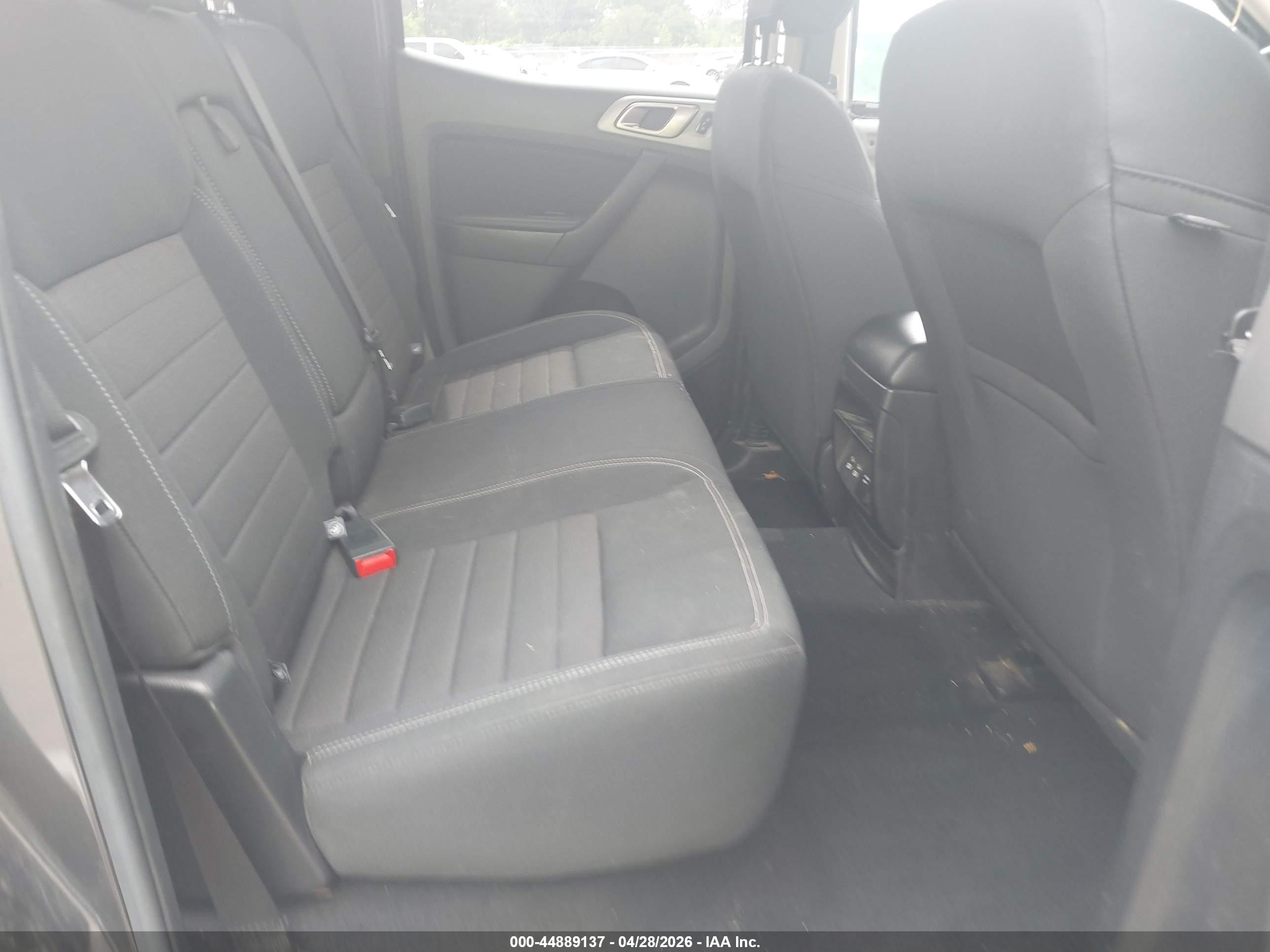 FORD RANGER image 8
