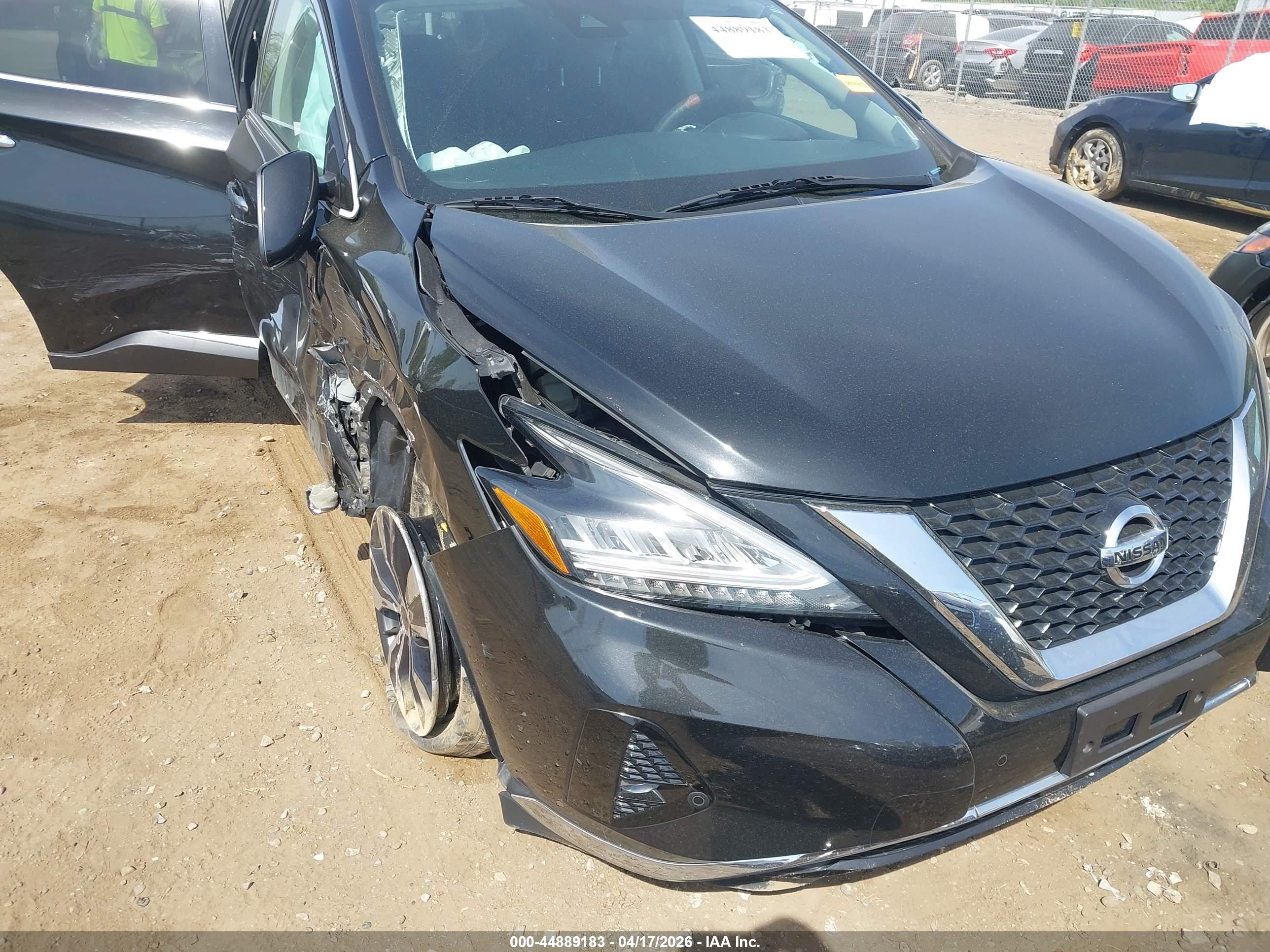 NISSAN MURANO image 6